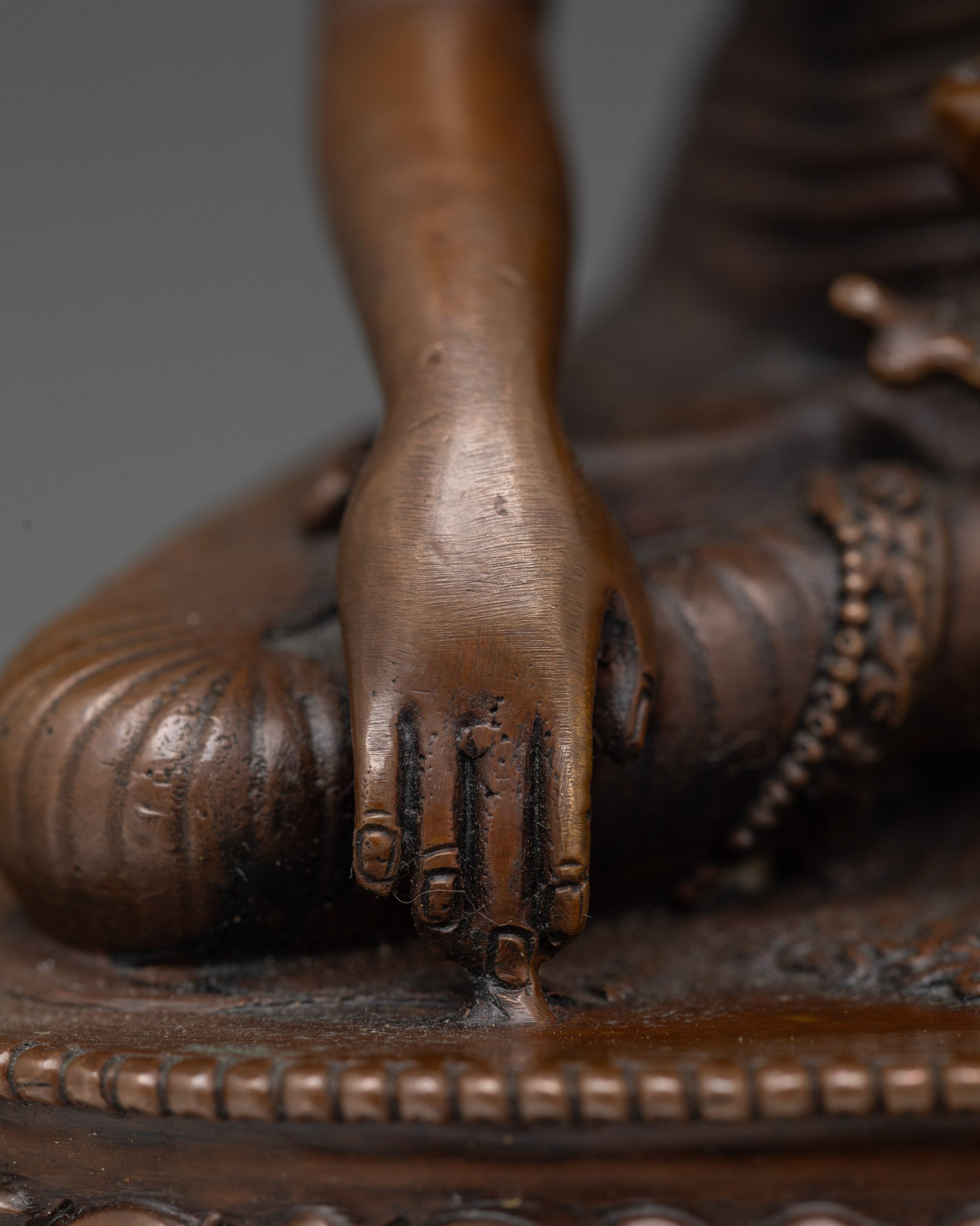 Buddha Shakyamuni Statue – Tibetan Himalayan Copper Buddha