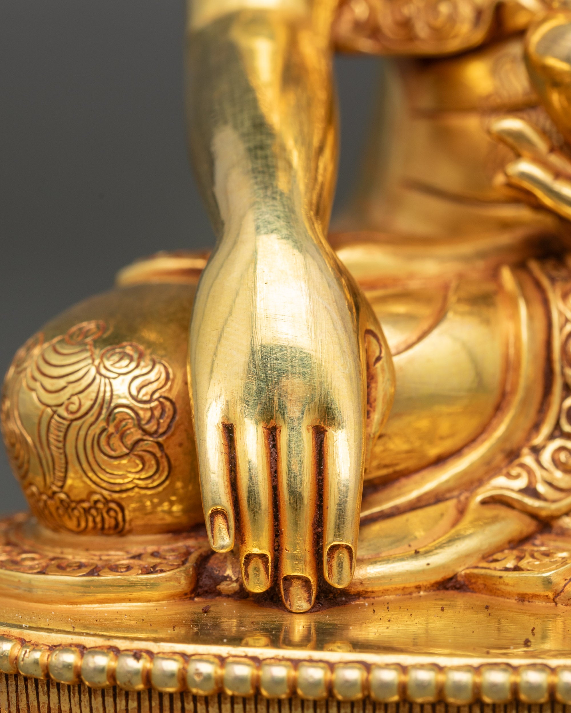 Seated Buddha Statue | Traditional Himalayan Buddhist Artwork