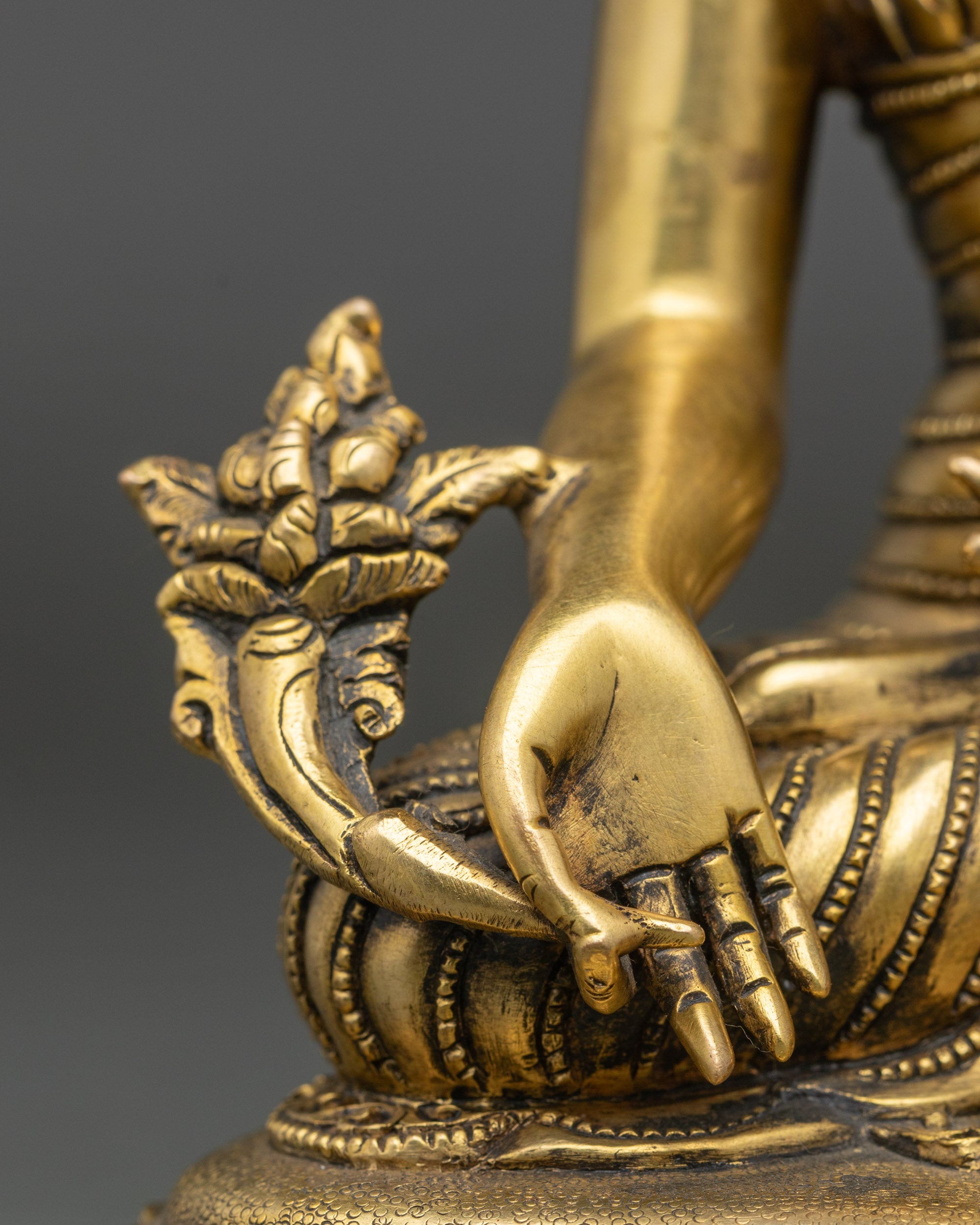 Medicine Buddha Statue for Inner Peace and Mental Healing