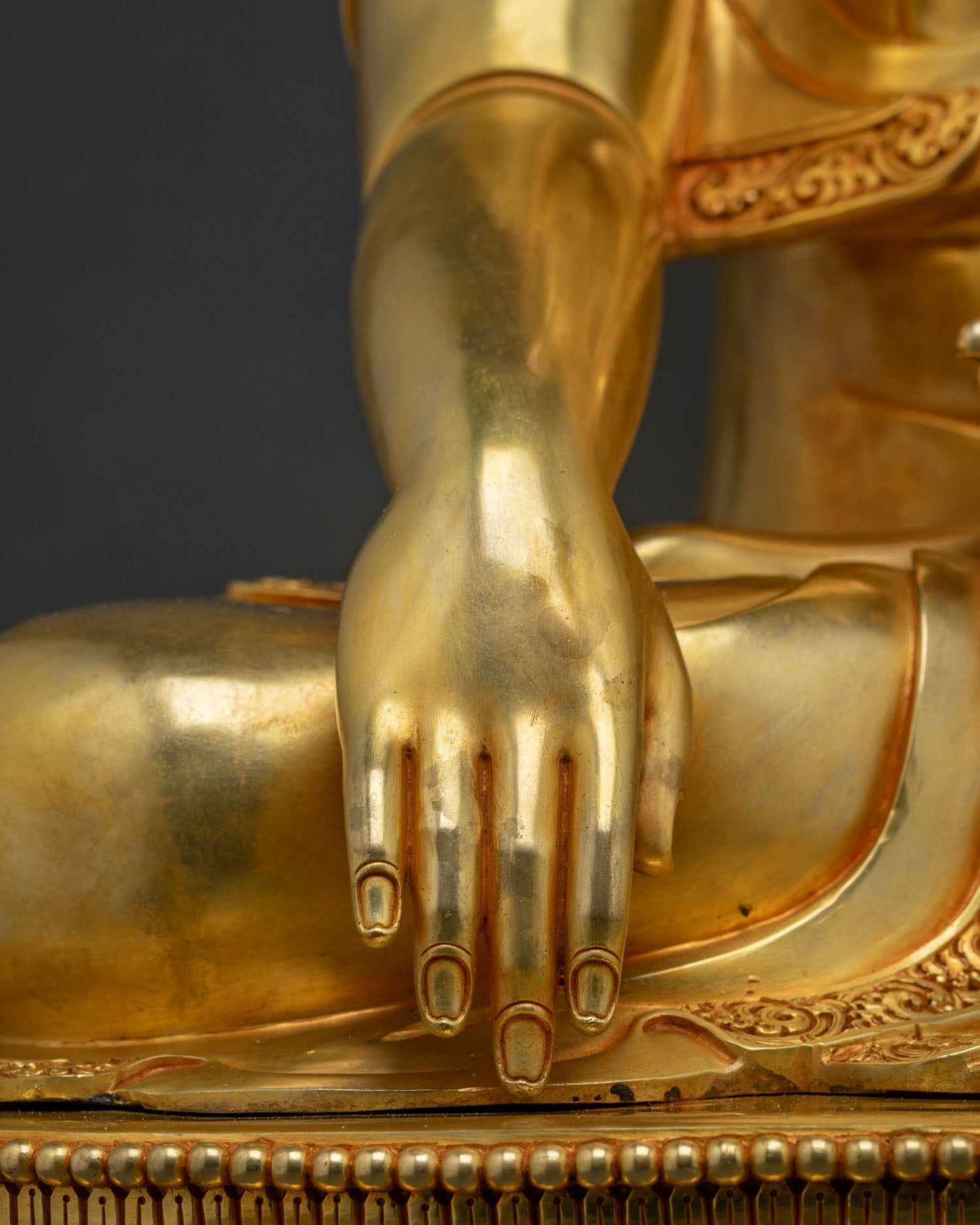 Large Shakyamuni Buddha Statue | Museum-Quality Buddhist Artwork