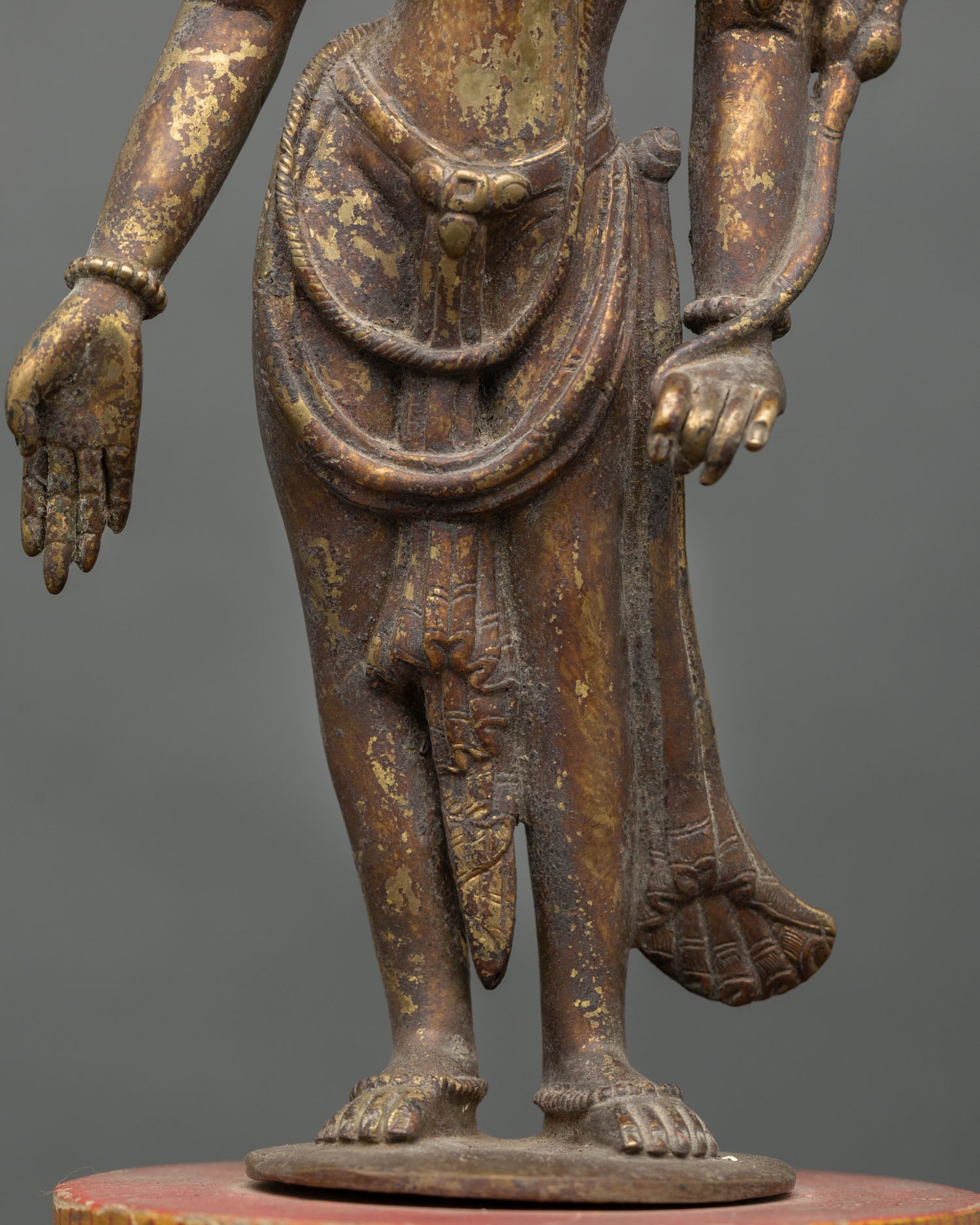 Padmapani Lokeshvara Statue - Traditional Buddhist Art