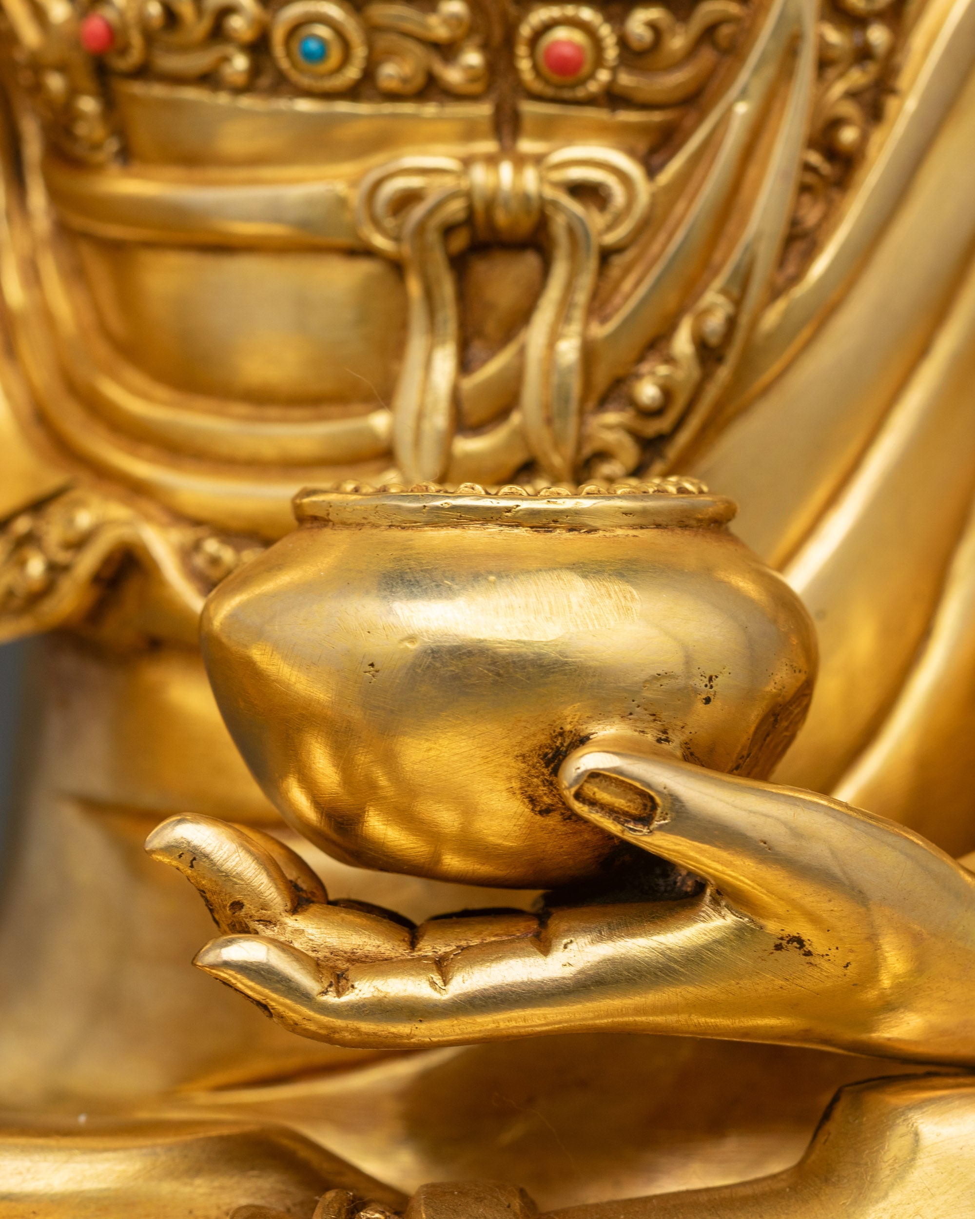 Meditating Buddha Statue | Traditional Lost-Wax Casted Buddhist Art