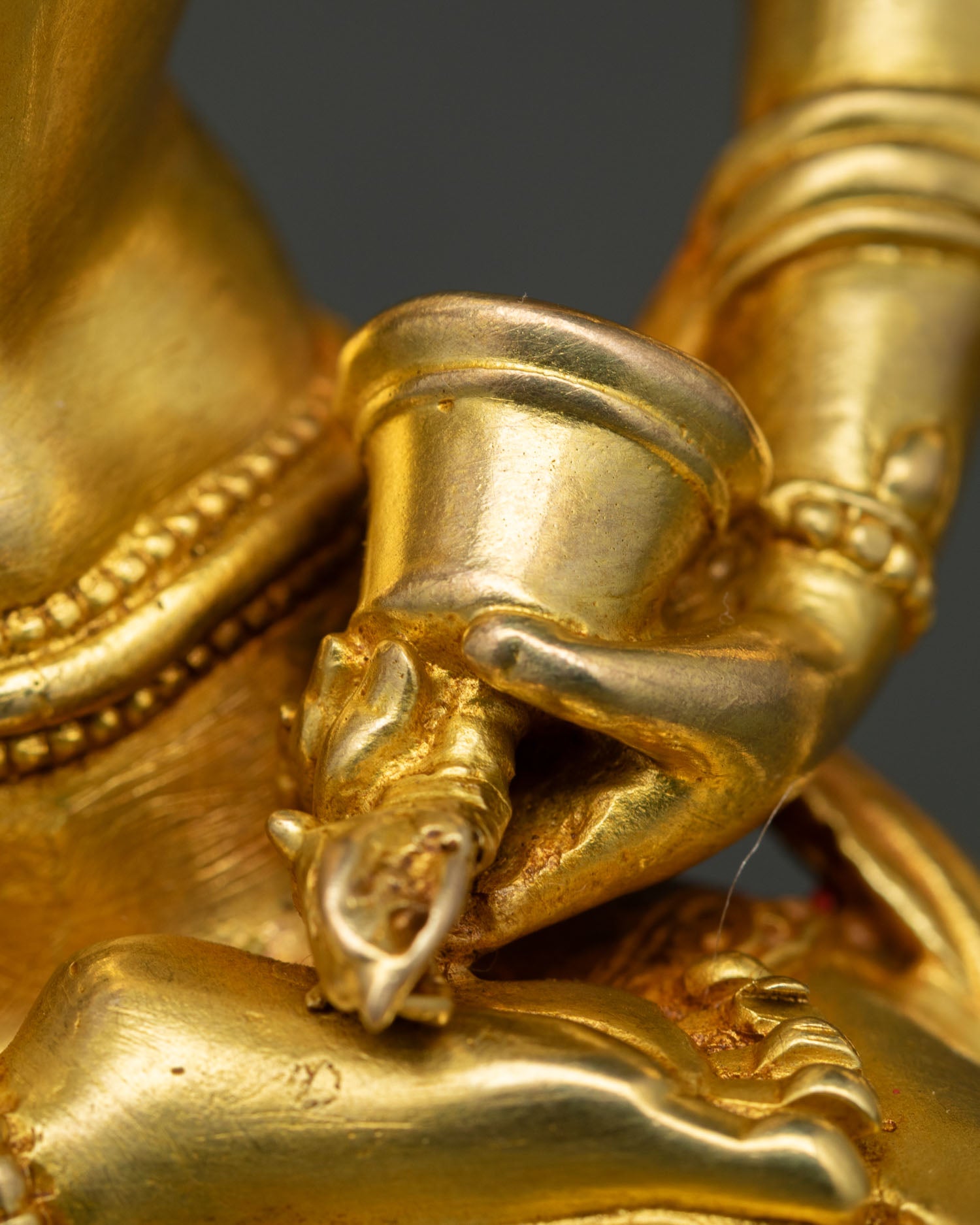 Vajrasattva Statue - Symbol of Purity and Enlightenment