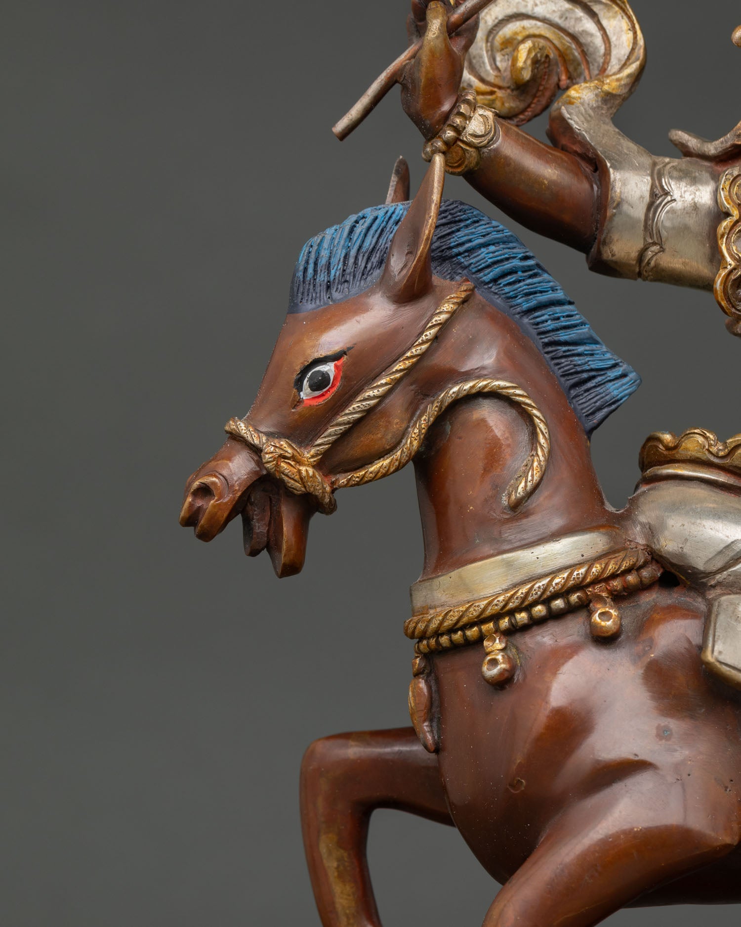 King Gesar Statue