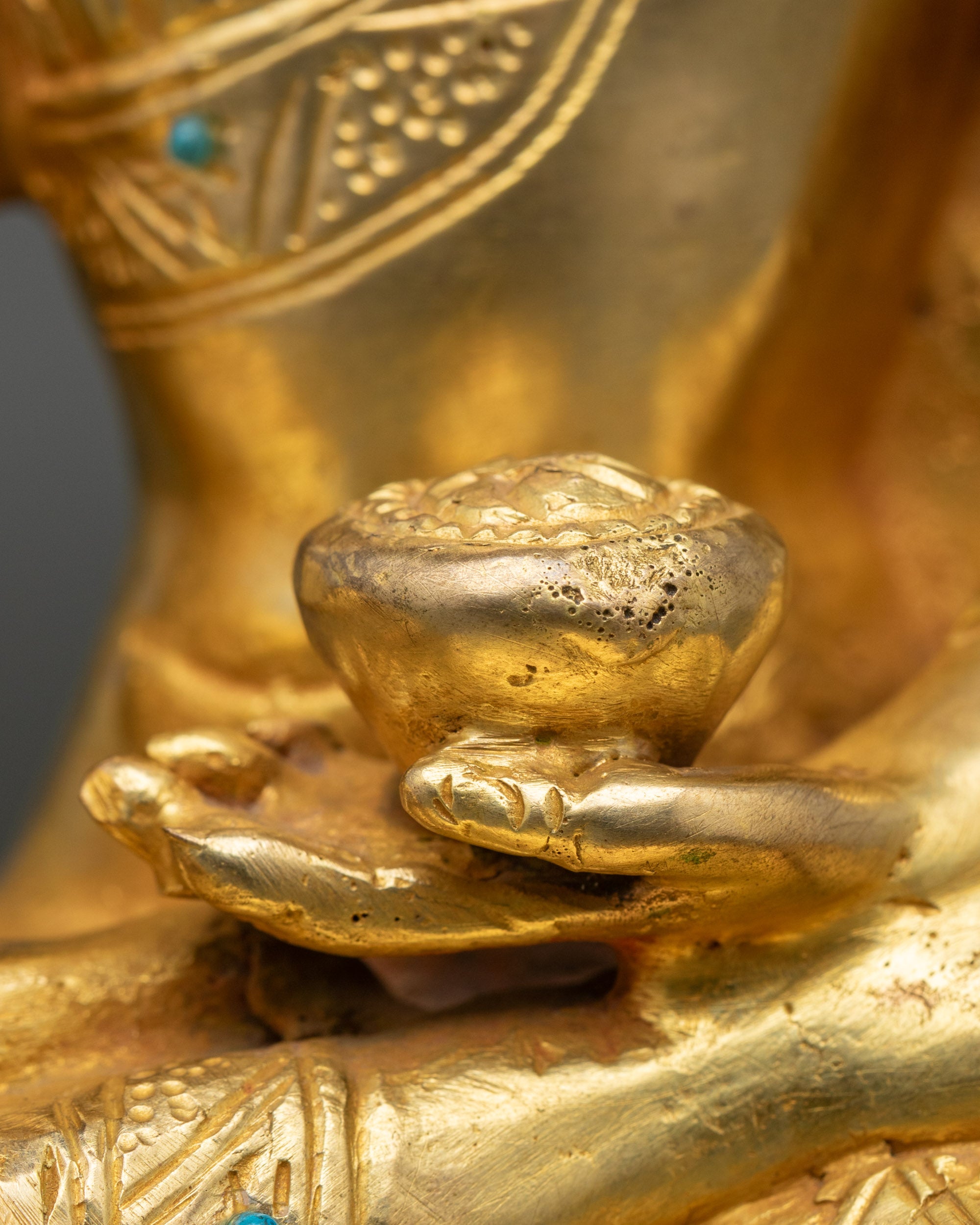Spiritual Shakyamuni Buddha Statue – Icon of Wisdom and Awakening