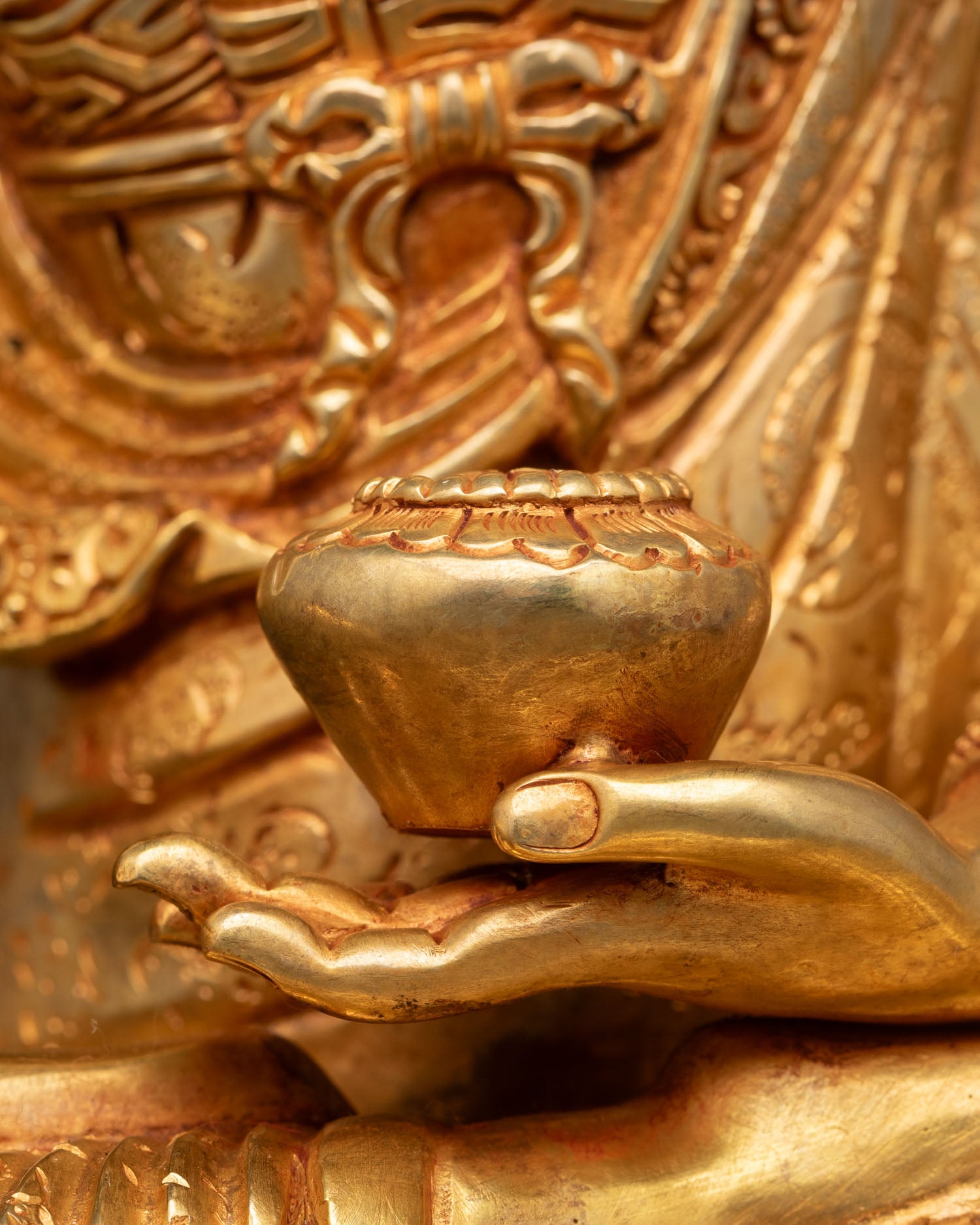 Buddha Shakyamuni Statue