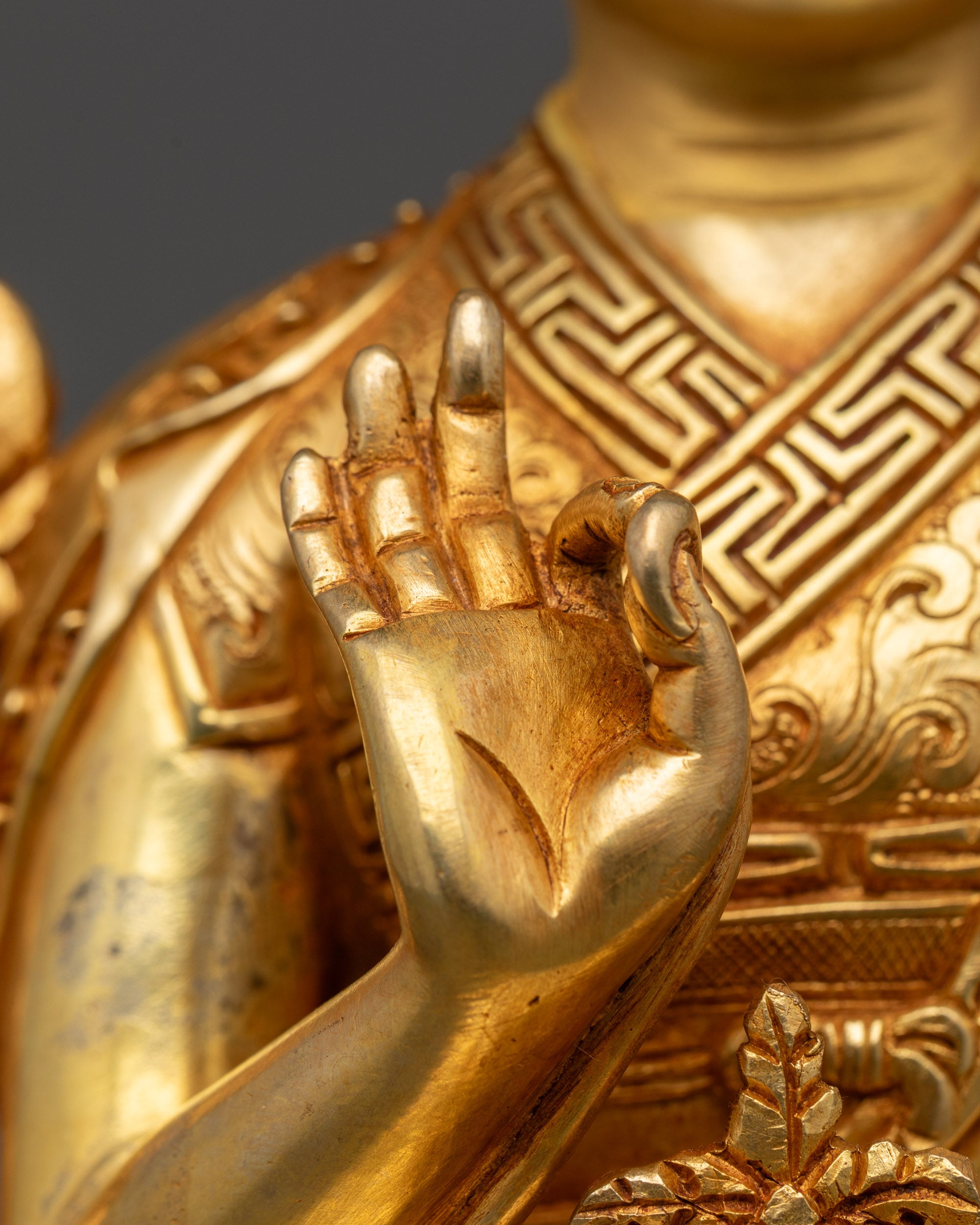 Buddhist Tsongkhapa Statue for Discipline and pure Insight