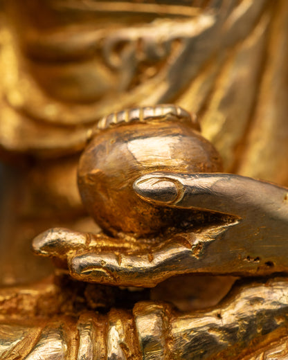 Enlightened Buddha Shakyamuni Statue for Meditation Practice