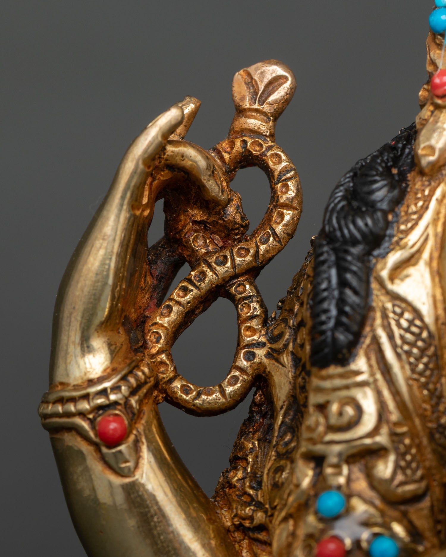 Chenrezig Statue | Four-Armed Bodhisattva of Infinite Compassion