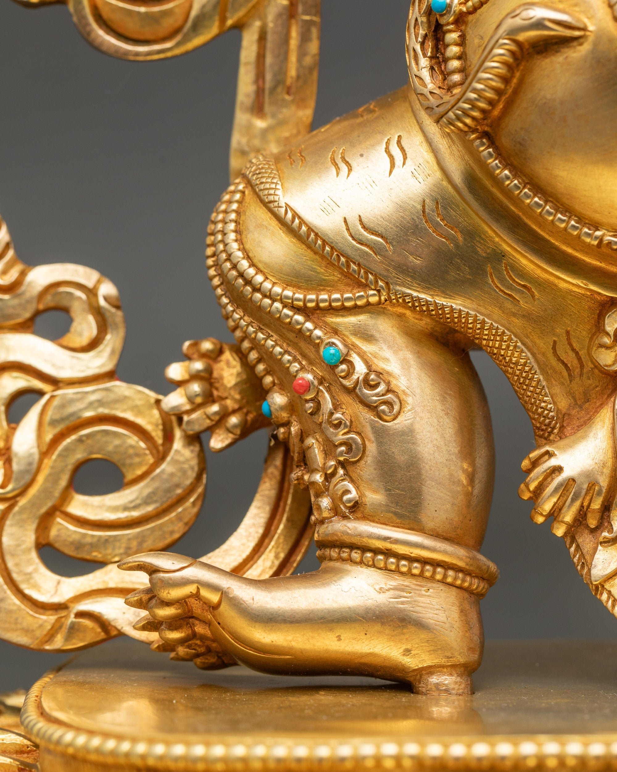 Vajrapani Buddhist Deity Statue | Lord of Thunderbolt Sculpture