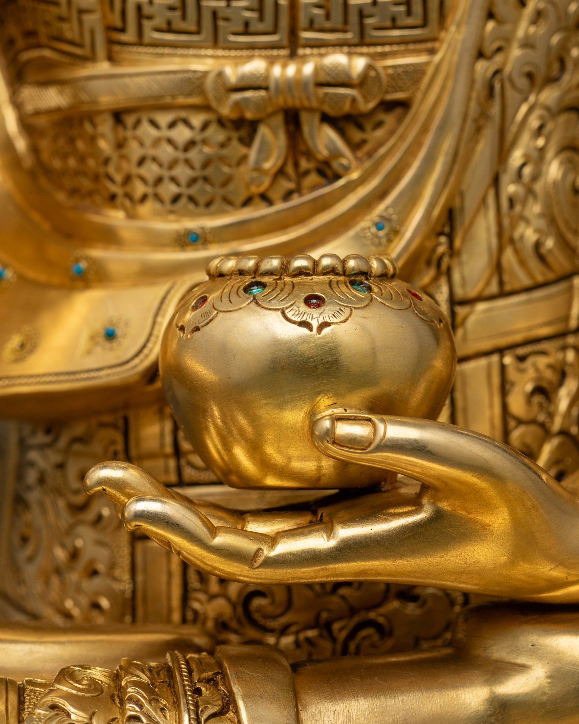 Embrace Enlightenment with Tathagata Buddha Statue | Buddhist Artwork