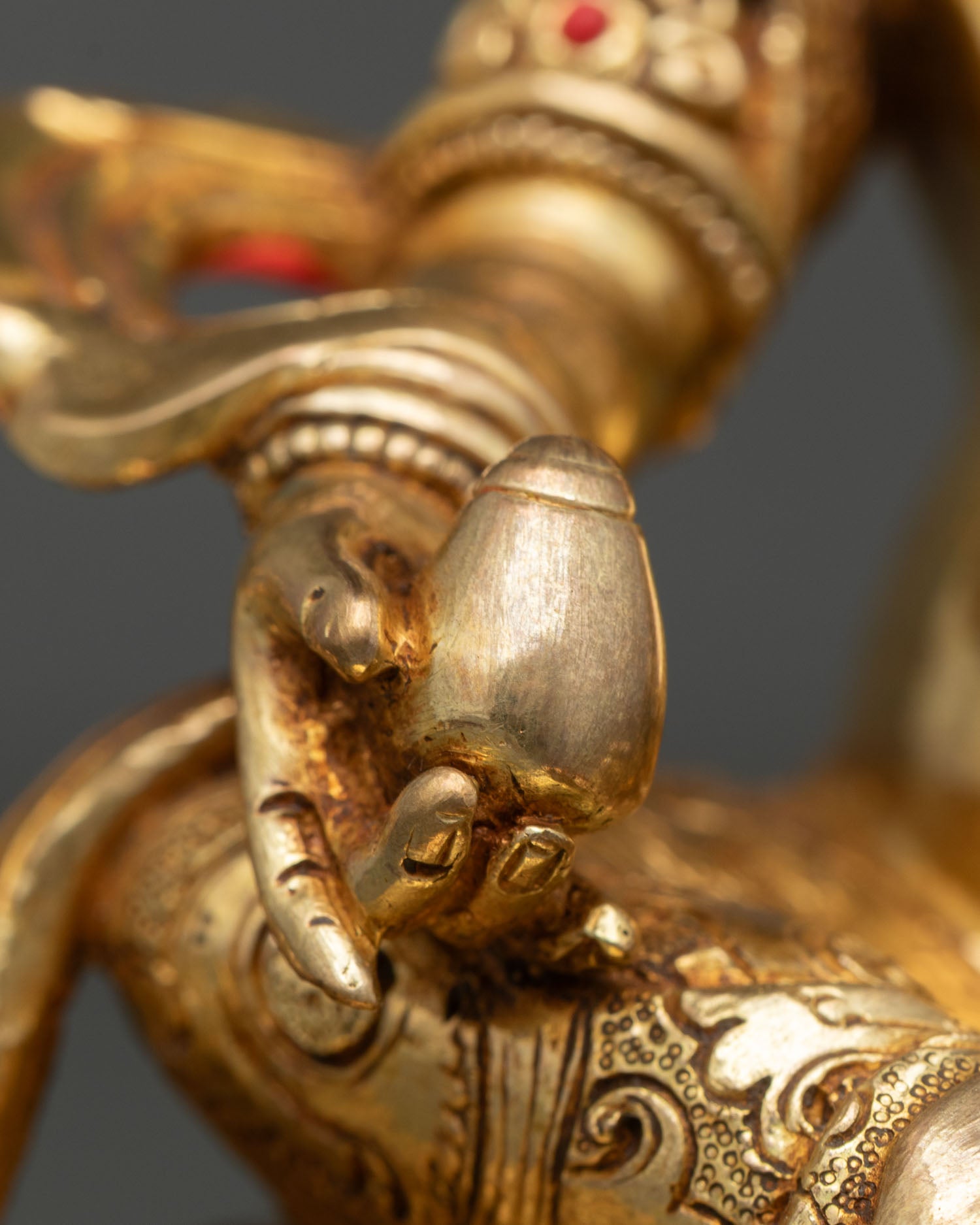 Dzambhala Statue – Symbol of Prosperity and Good Fortune