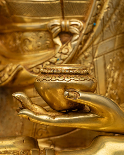 Traditional Buddha Shakyamuni Sculpture | Artisan-Crafted Tibetan Art