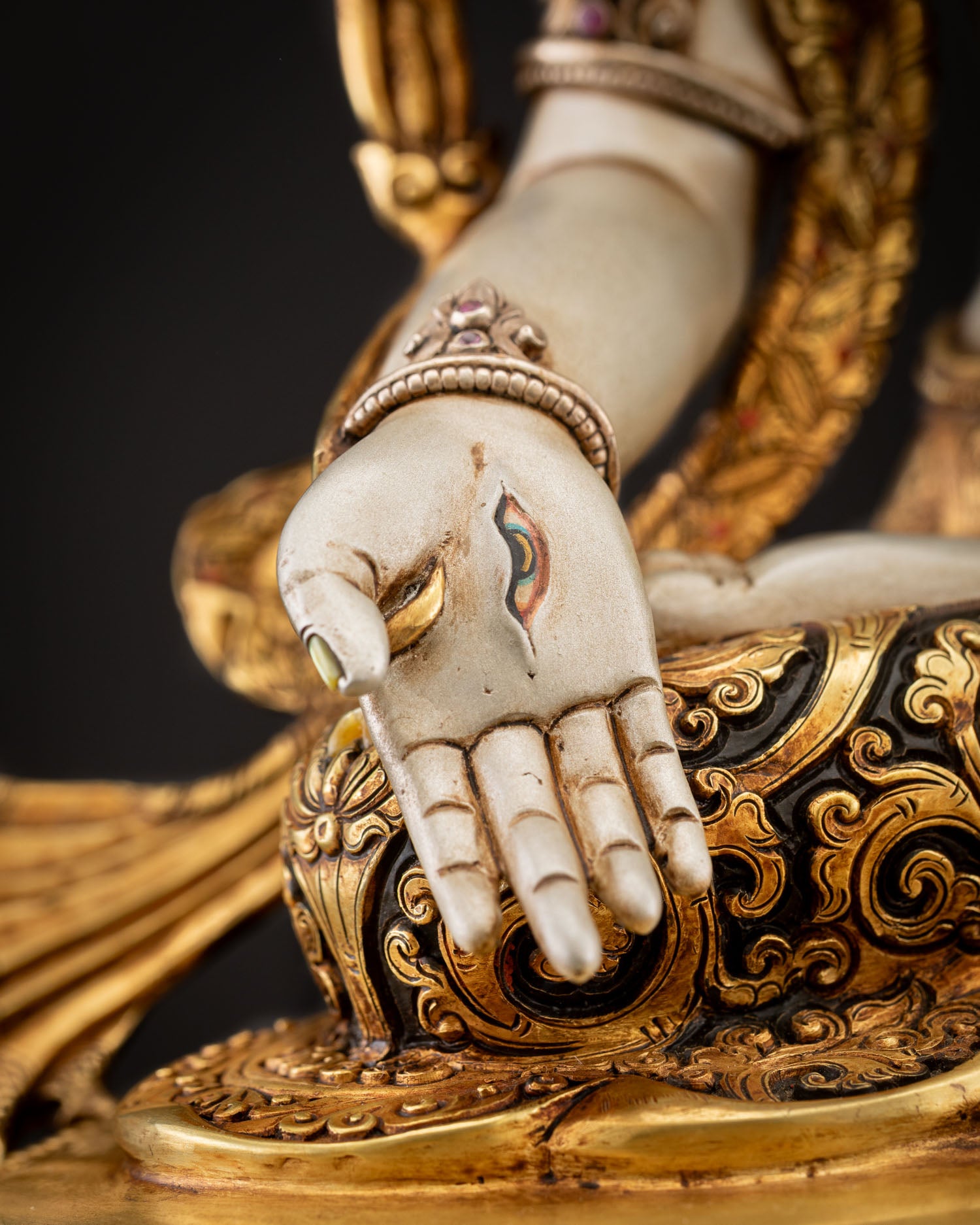 White Tara Statue | Buddhist Art of Compassion and Longevity