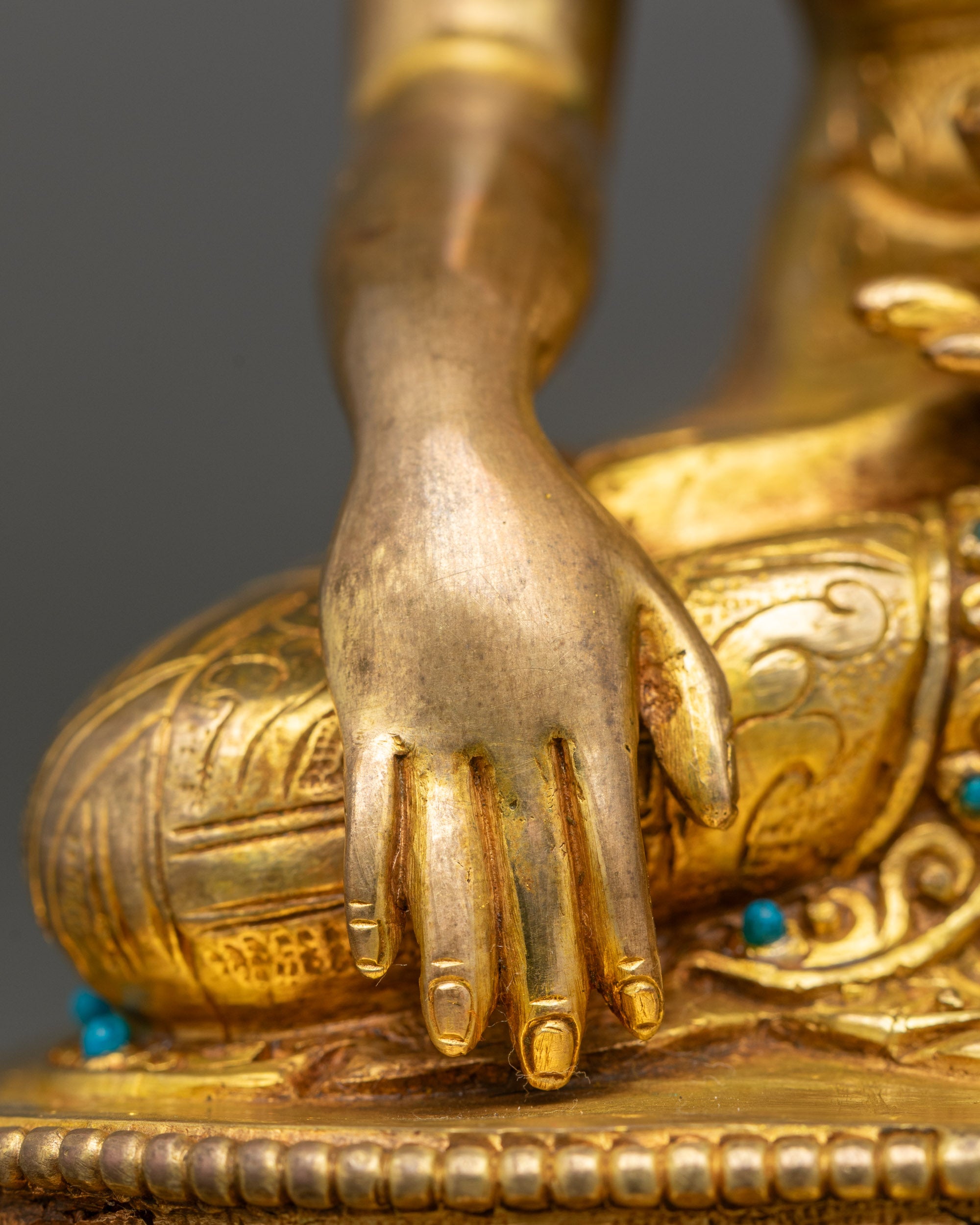 Enlightened Buddha Statue | Traditional Lost Wax Nepalese Craft