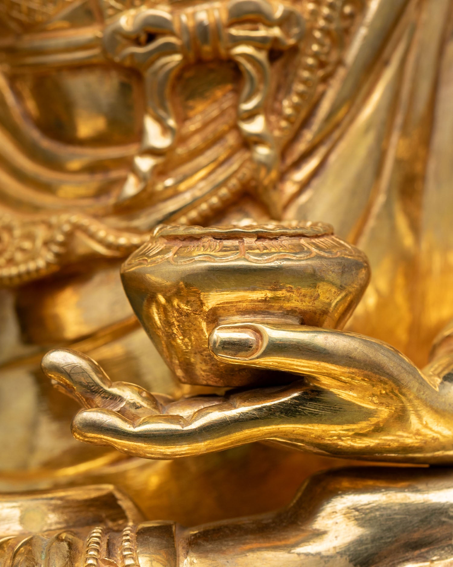 Buddha Shakyamuni Statue