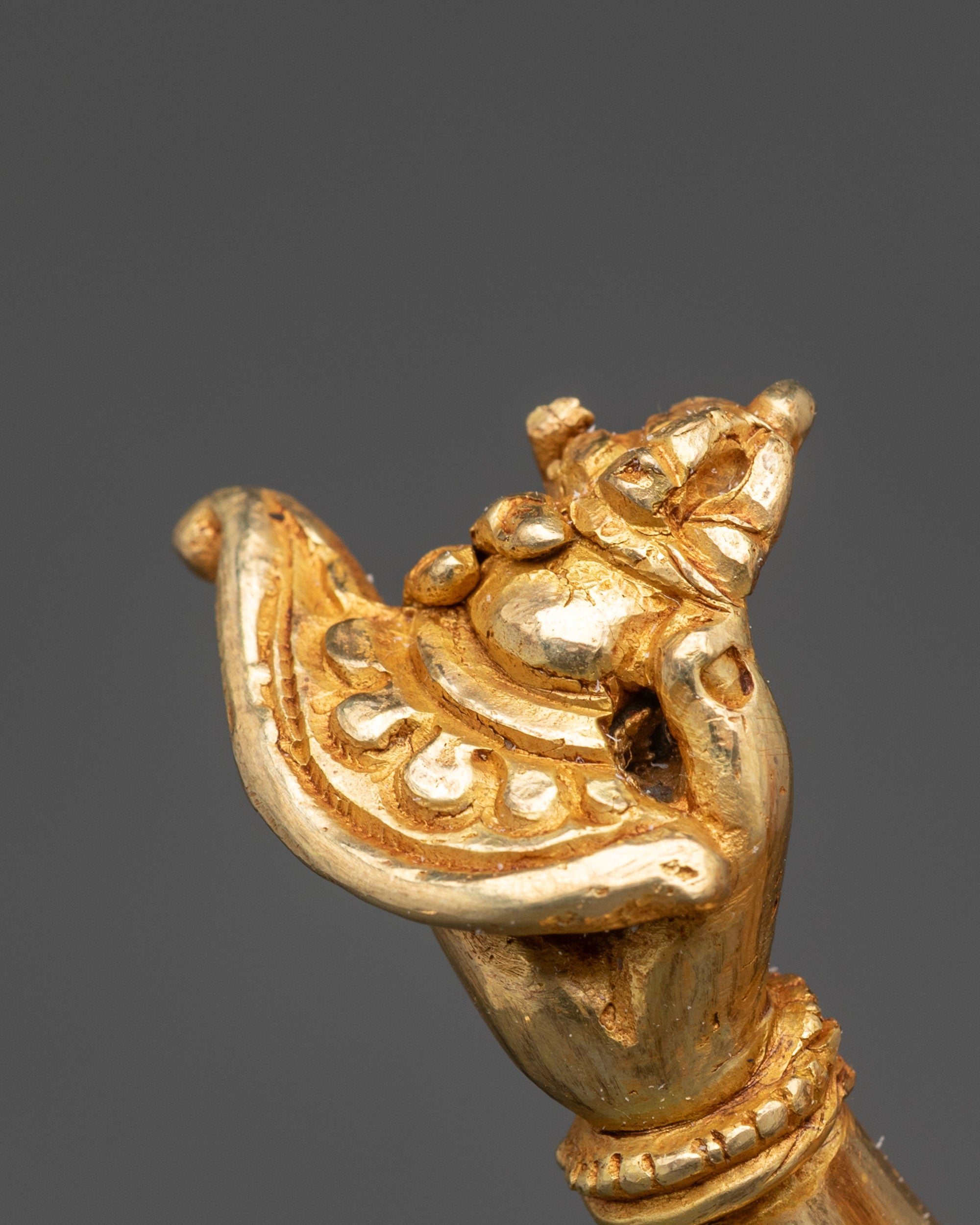 Simha Mukha Statue- A Symbol of Spiritual Protection and Strength