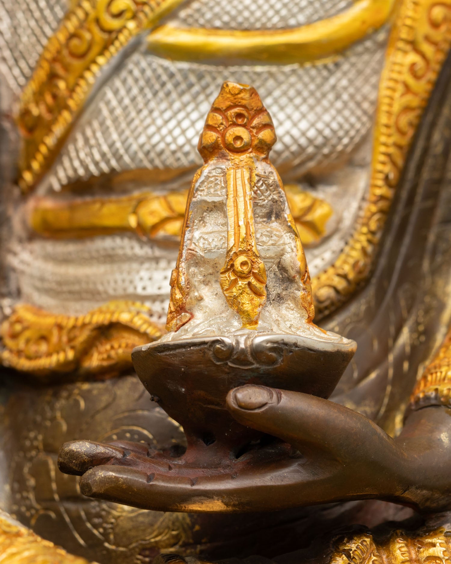 Guru Rinpoche Statue