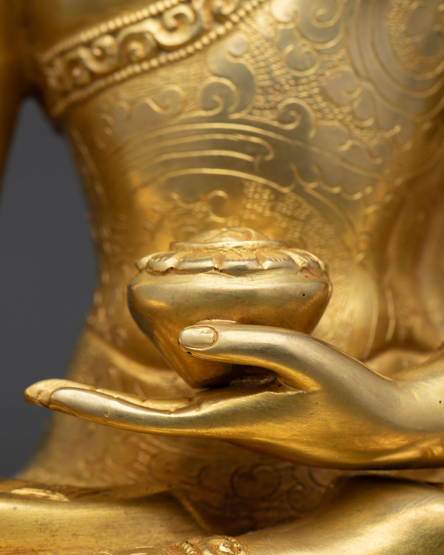 Shakyamuni Buddha Statue | 24K Gold Fire-Gilded Copper Art