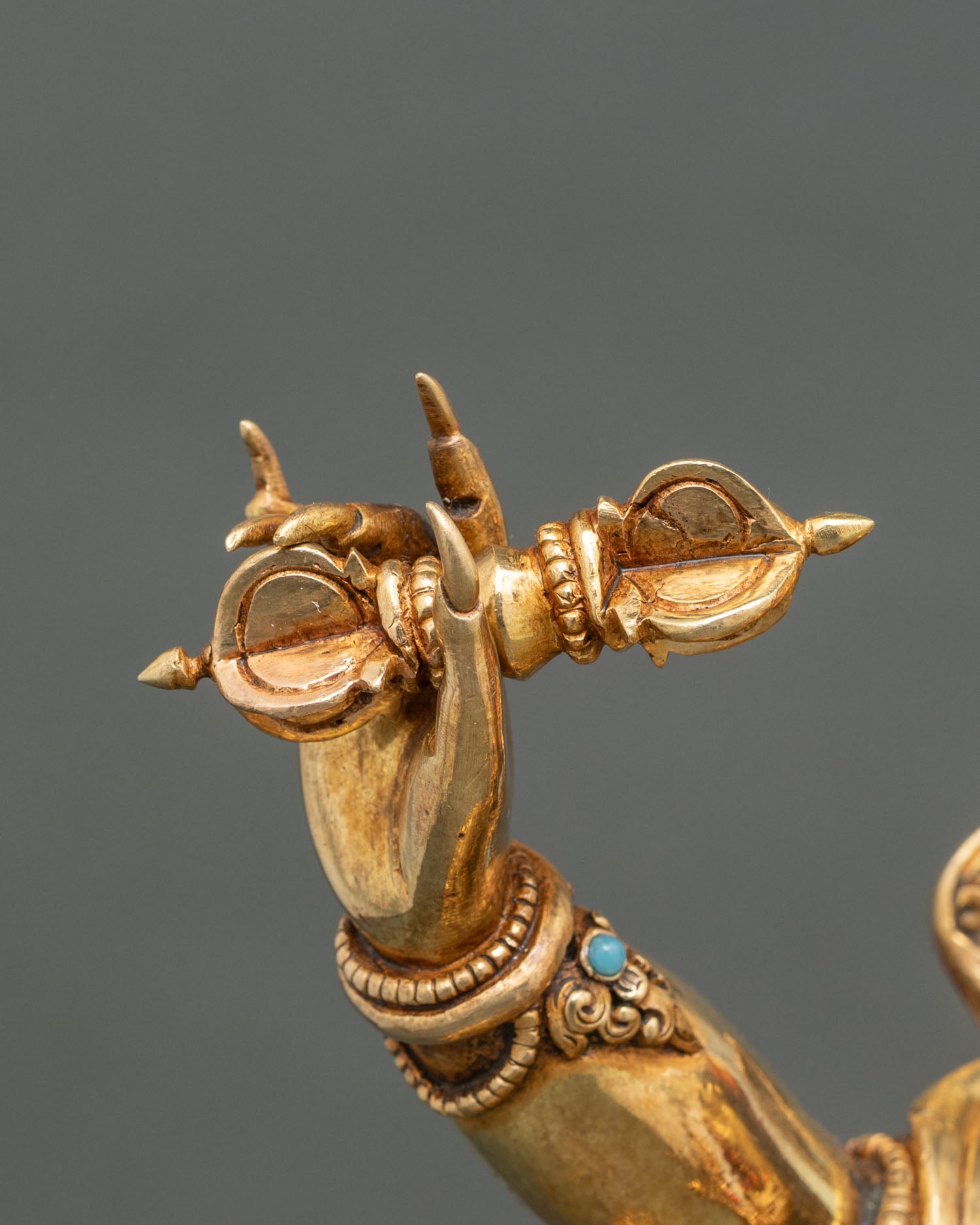 Vajrapani Statue – Embodiment of Strength & Protection
