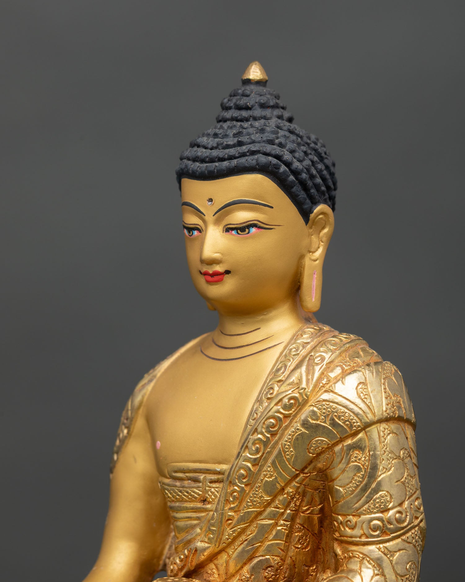 Shakyamuni Buddha – Traditional Nepalese Sacred Sculpture