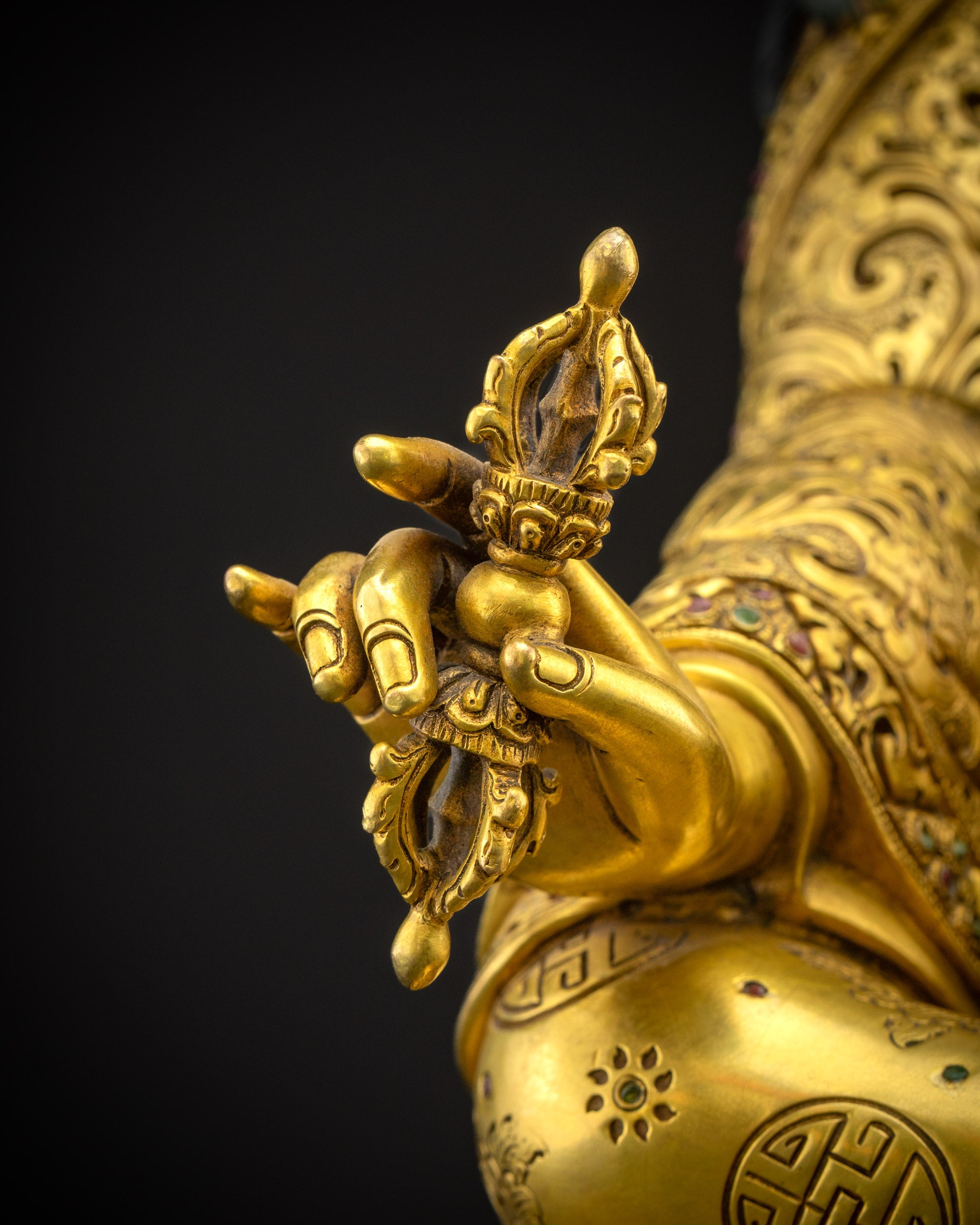 Guru Rinpoche Sculpture | Masterpiece Spiritual & Meditation Decor