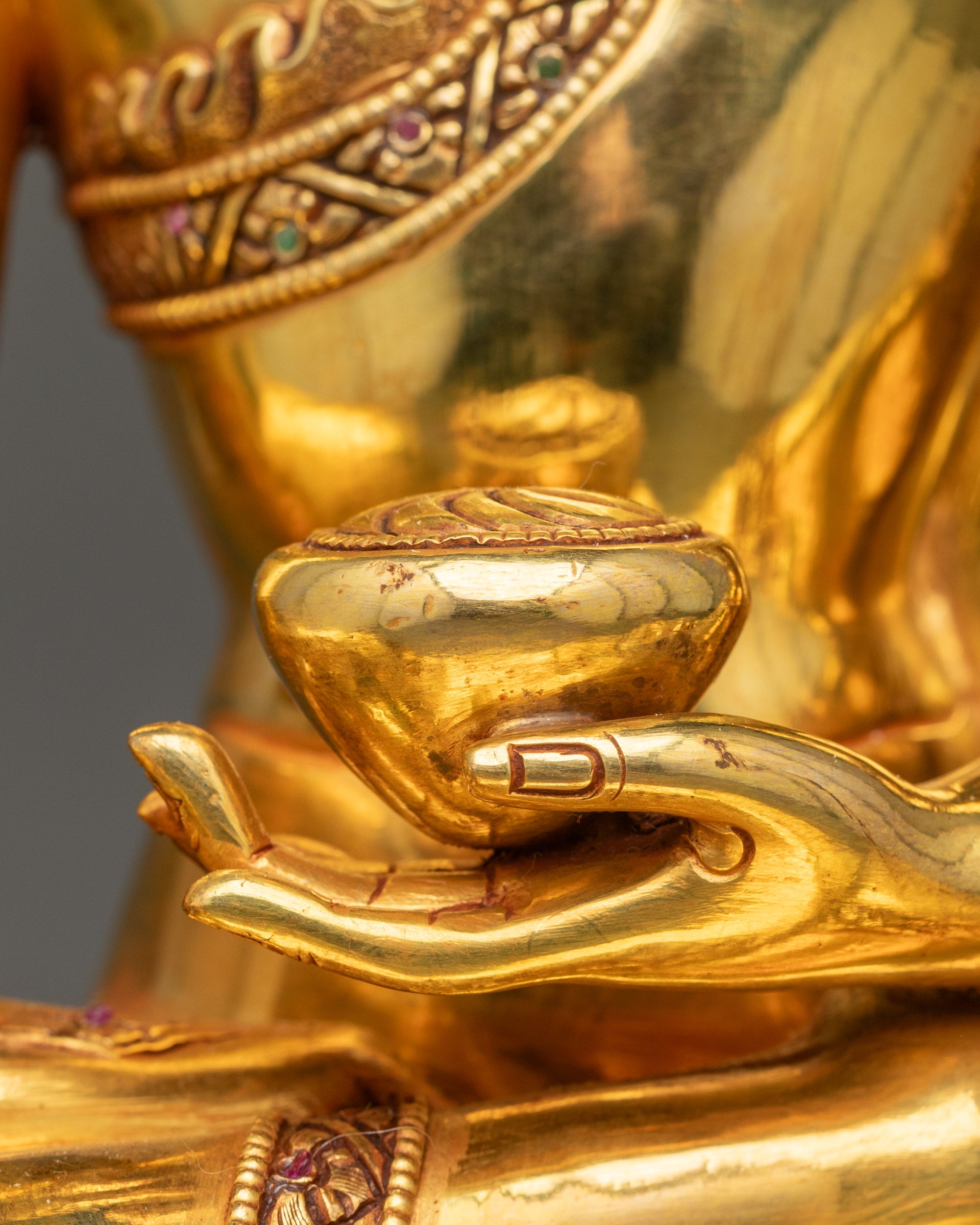 Premium Siddhartha Gautama Sculpture | Peaceful Buddhist Home Decor