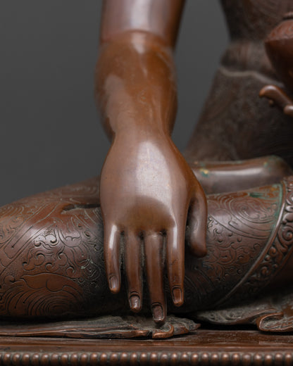 Buddha Shakyamuni Statue