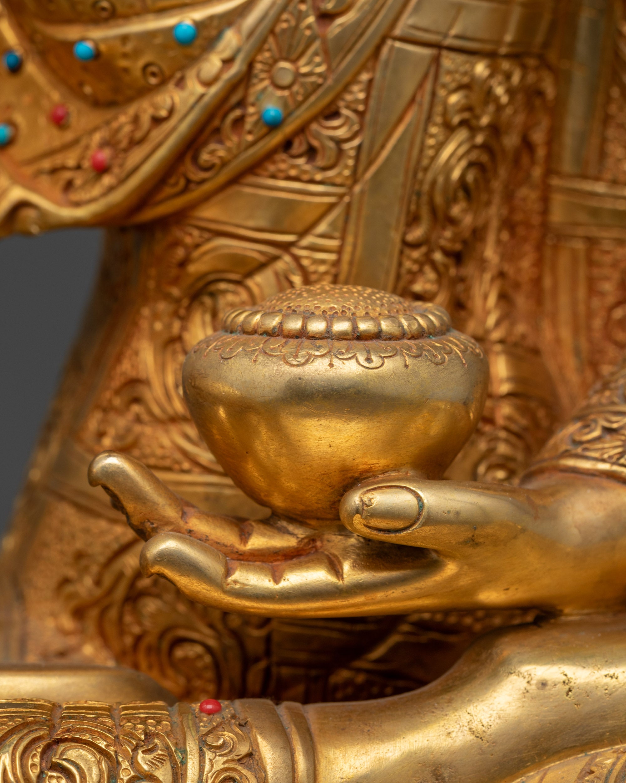 Manifest Spiritual Calm with Shakyamuni Buddha Statue | Spiritual Decor