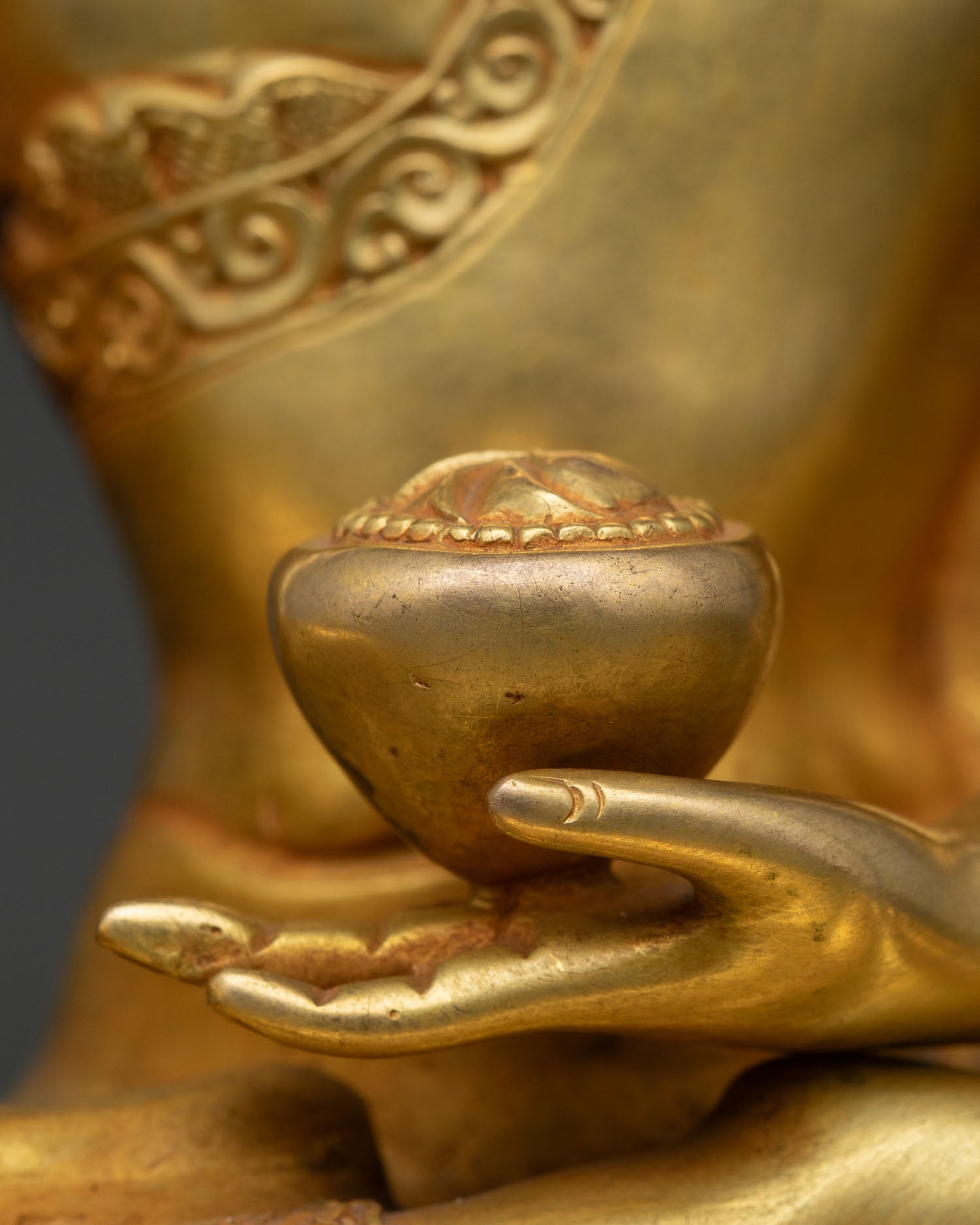 Buddha Shakyamuni Statue