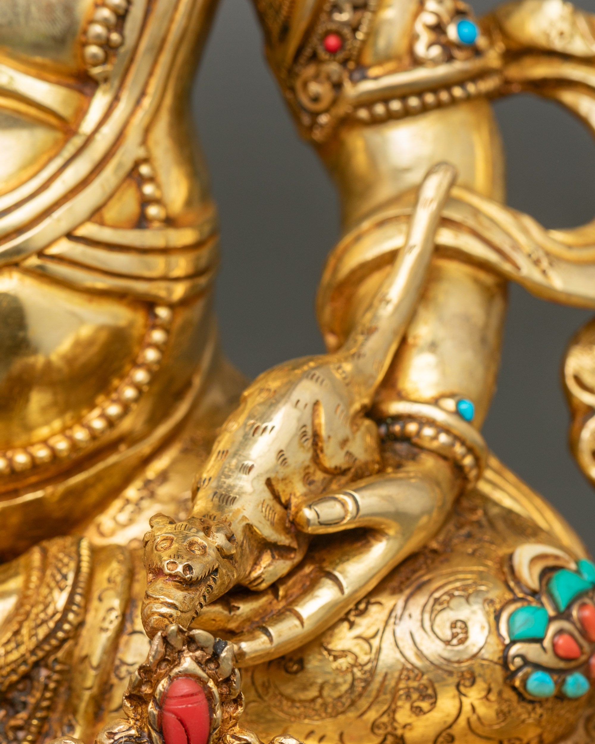 Nepalese Wealth Deity Dzambhala Statue for Spiritual Decor