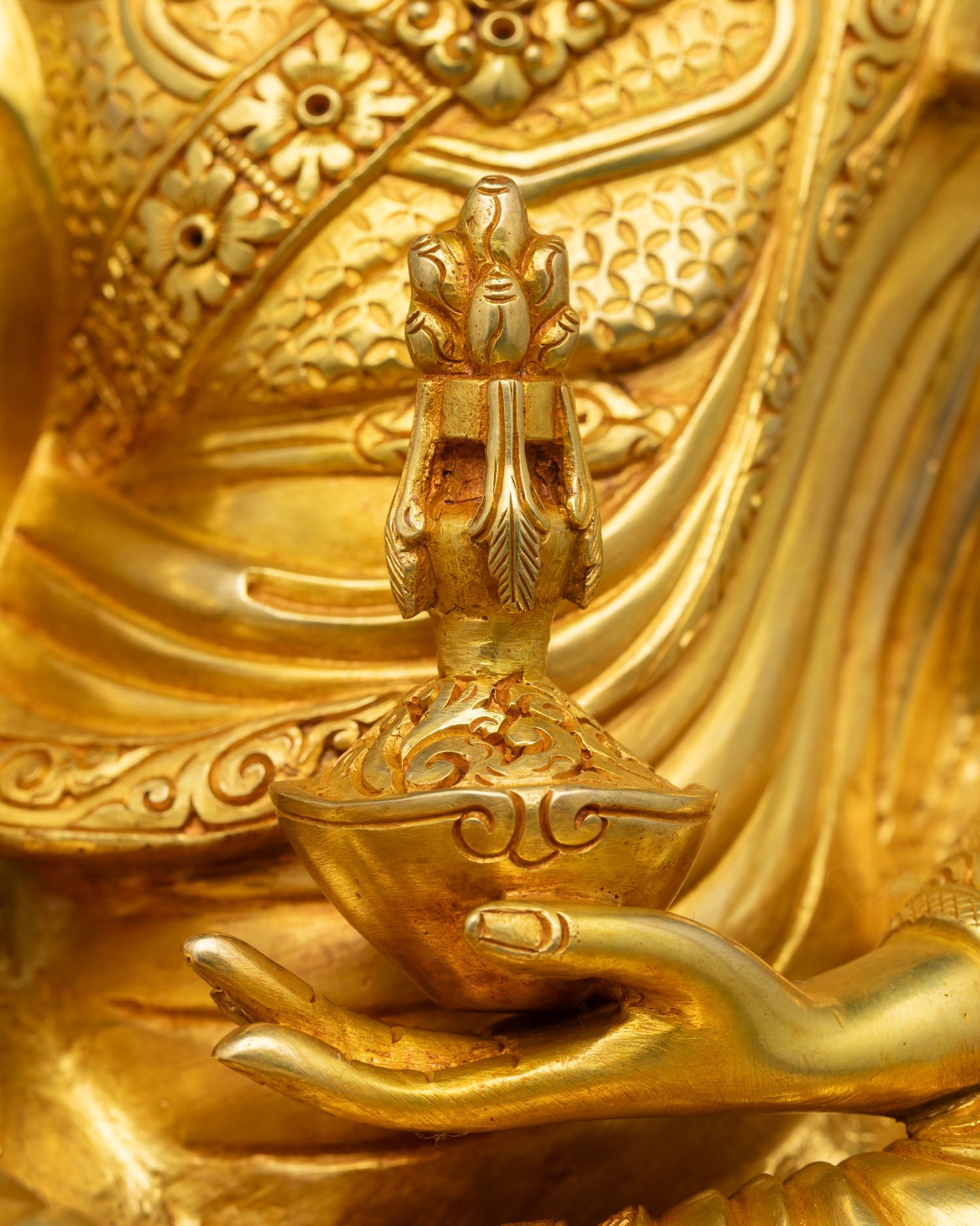 Guru Rinpoche Sculpture | Exquisite Buddhist Altar Statue