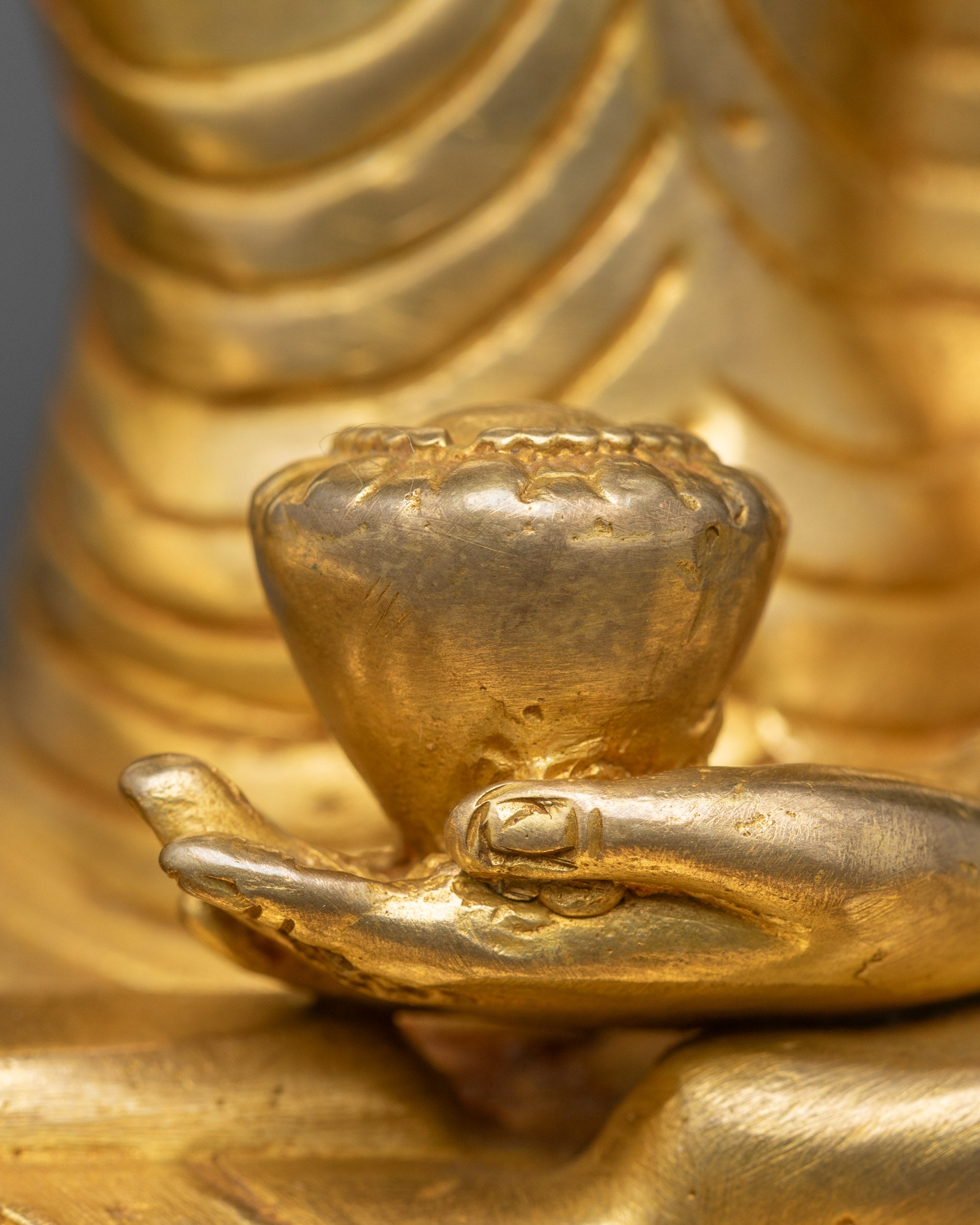 Shakyamuni Buddha Statue for Meditation | Traditional Tibetan Artwork