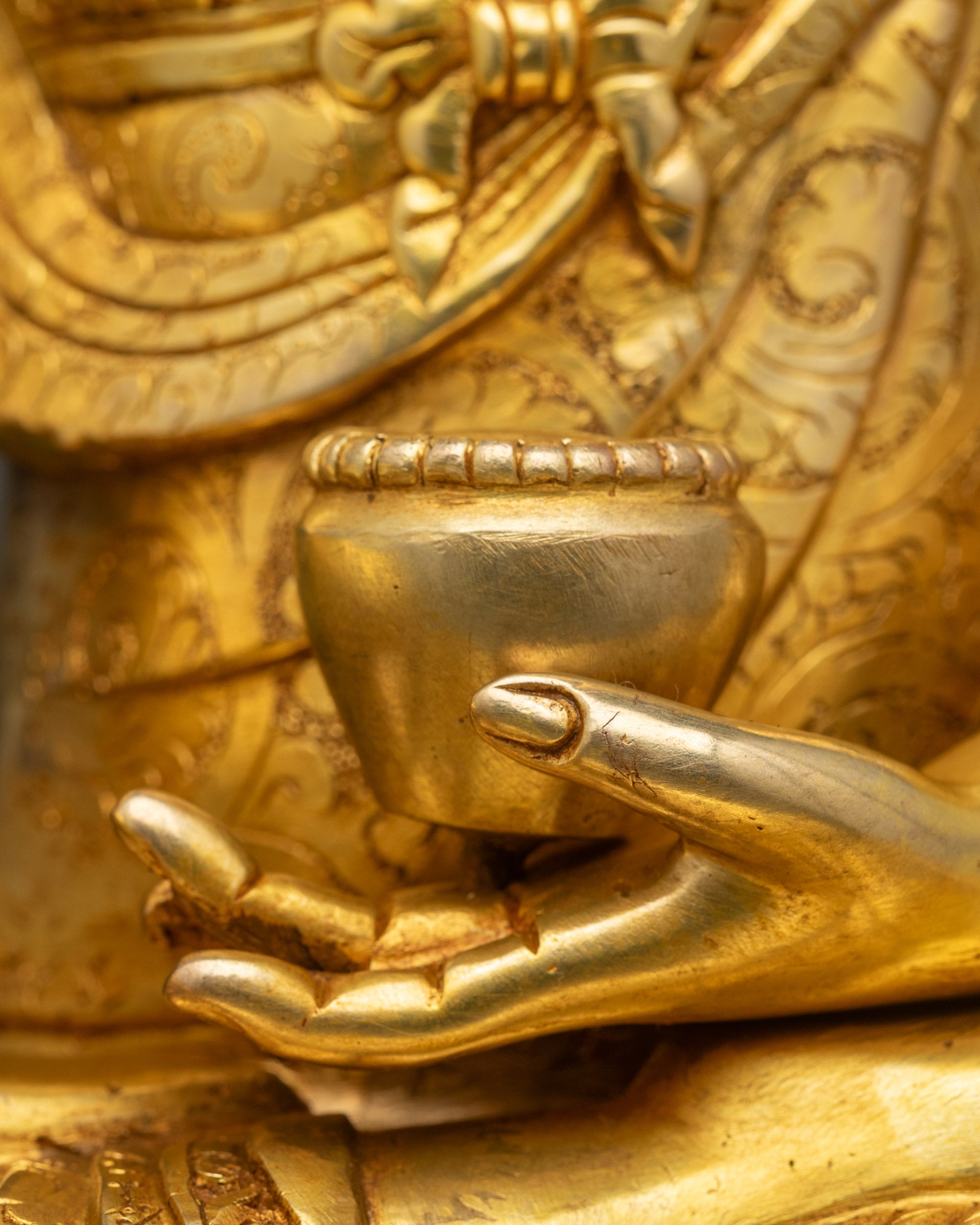 Shakyamuni Buddha Statue | Buddhist Icon of Enlightenment