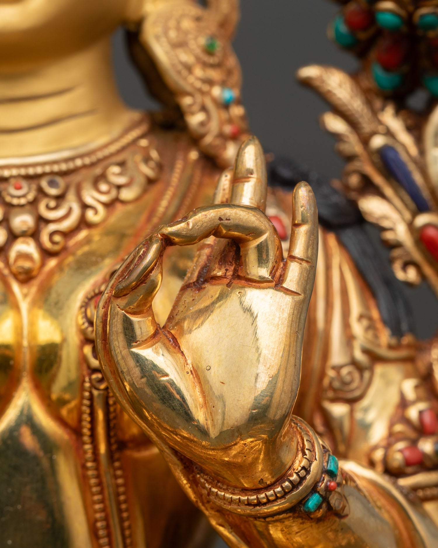 Green Tara Statue - Traditional Buddhist Craftsmanship