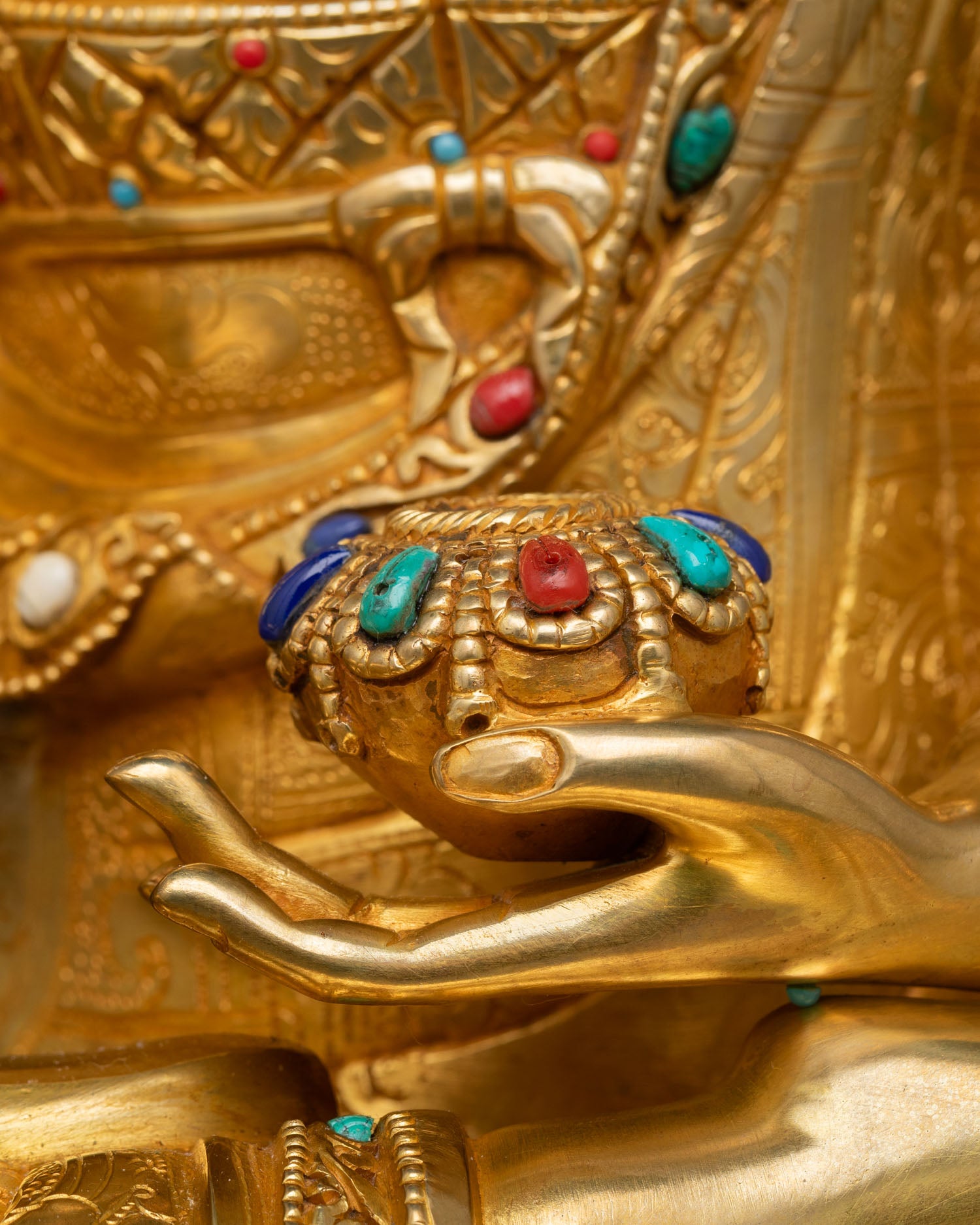 Shakyamuni Buddha Meditation Statue - Sacred Home Decor