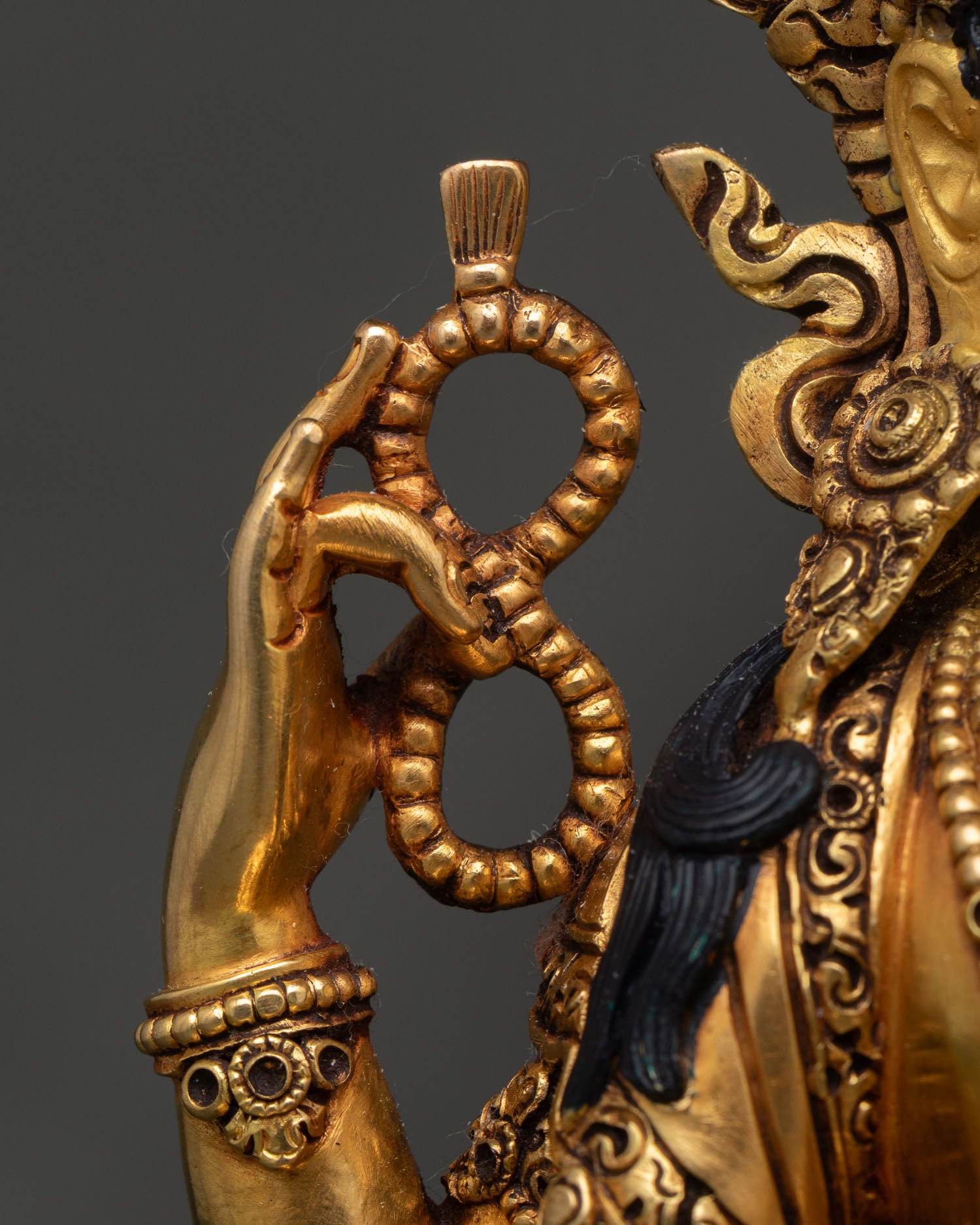 Chenrezig Statue
