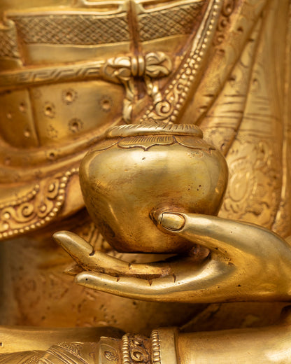 Buddha Shakyamuni Statue