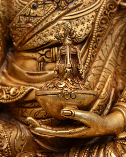 Guru Rinpoche Statue