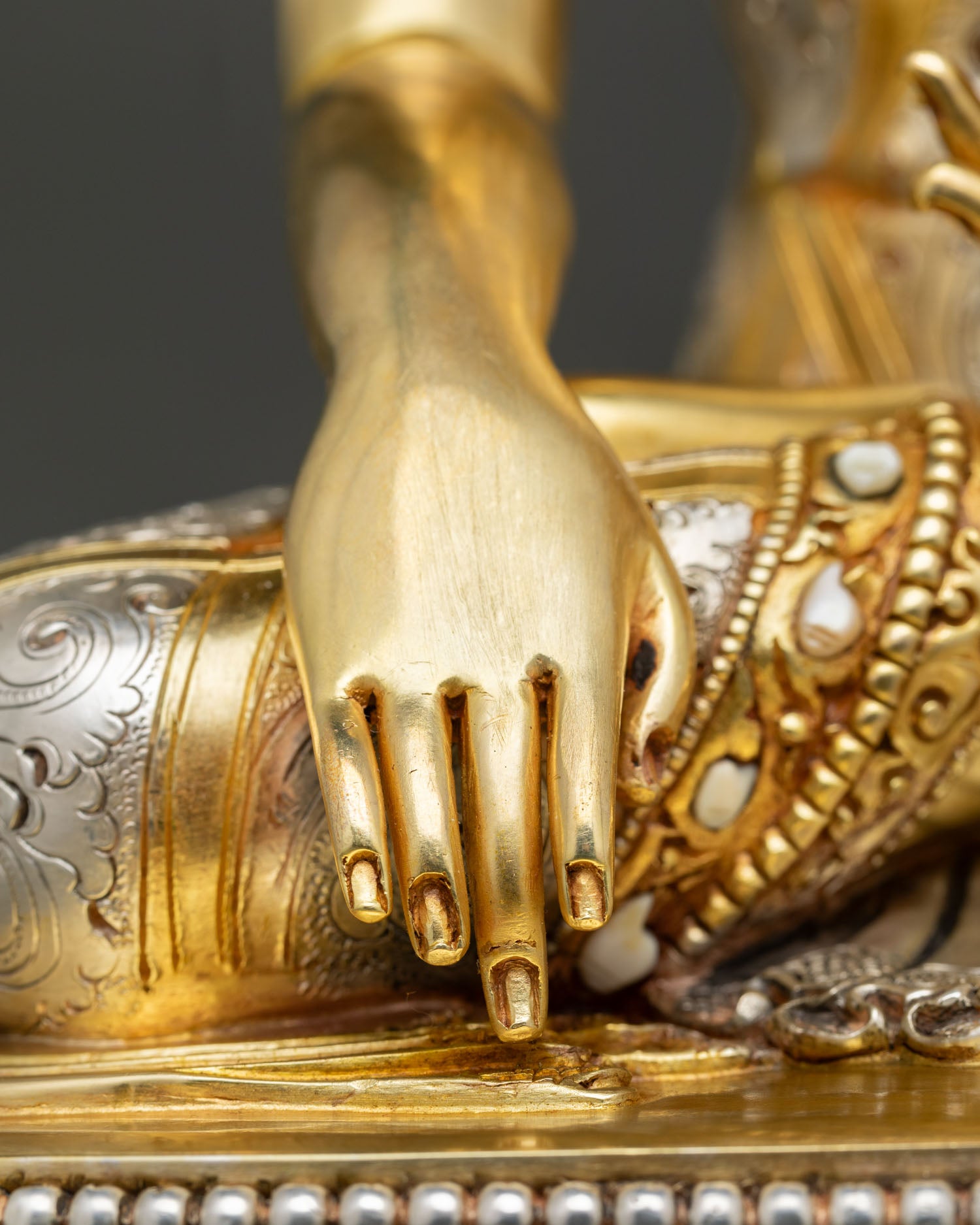 Shakyamuni Buddha Statue with Ornate Halo | Buddhist Art