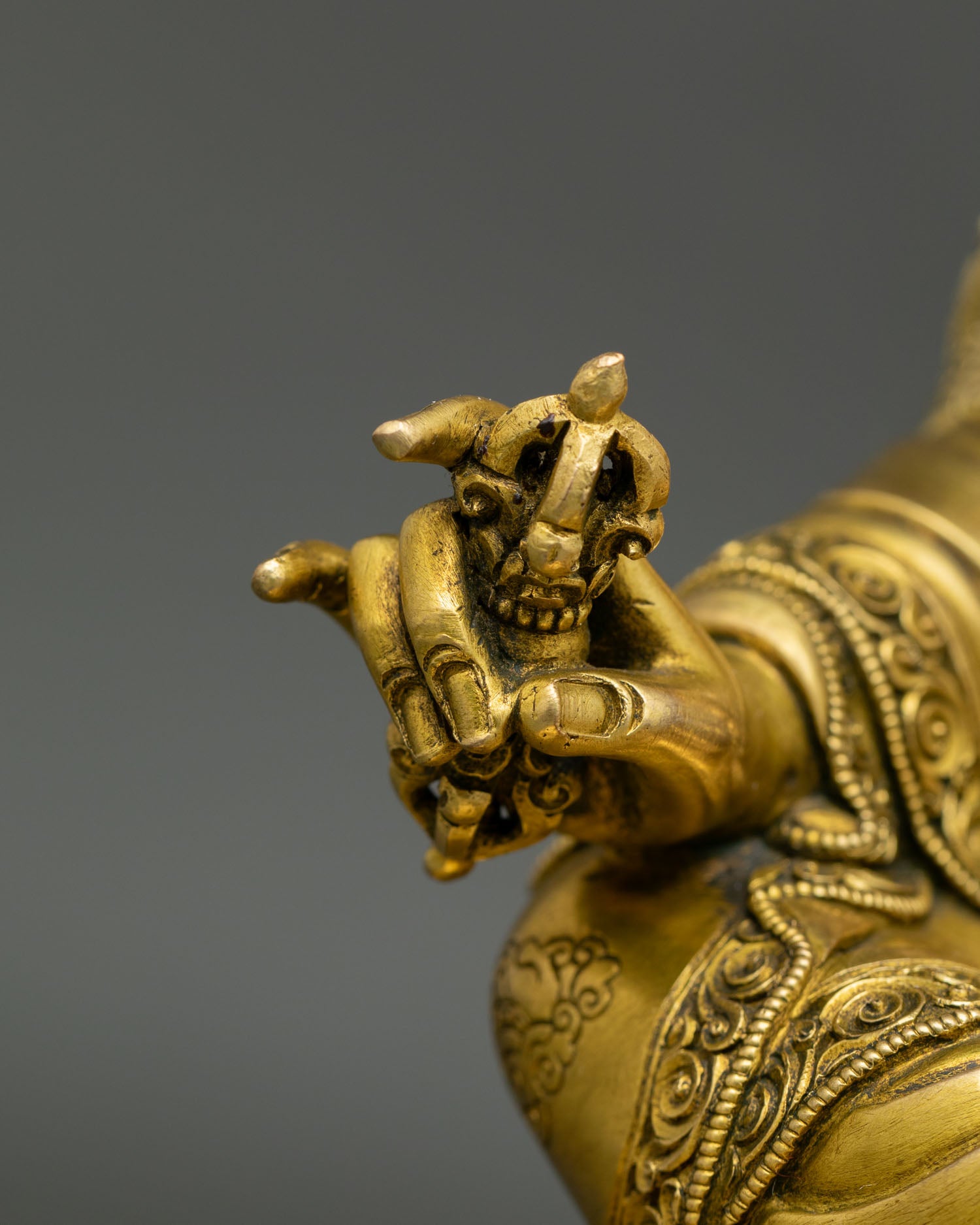 Guru Rinpoche Statue