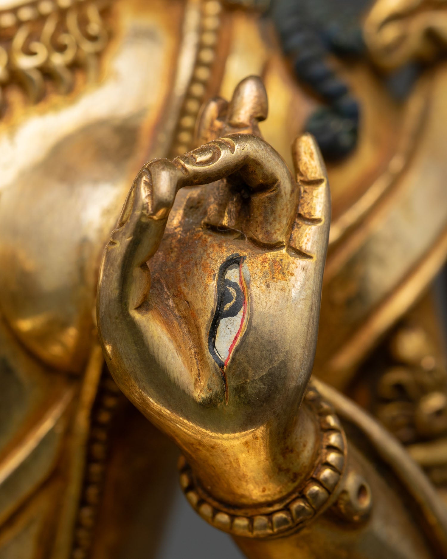 White Tara Statue | Seven-Eyed Goddess of Compassion