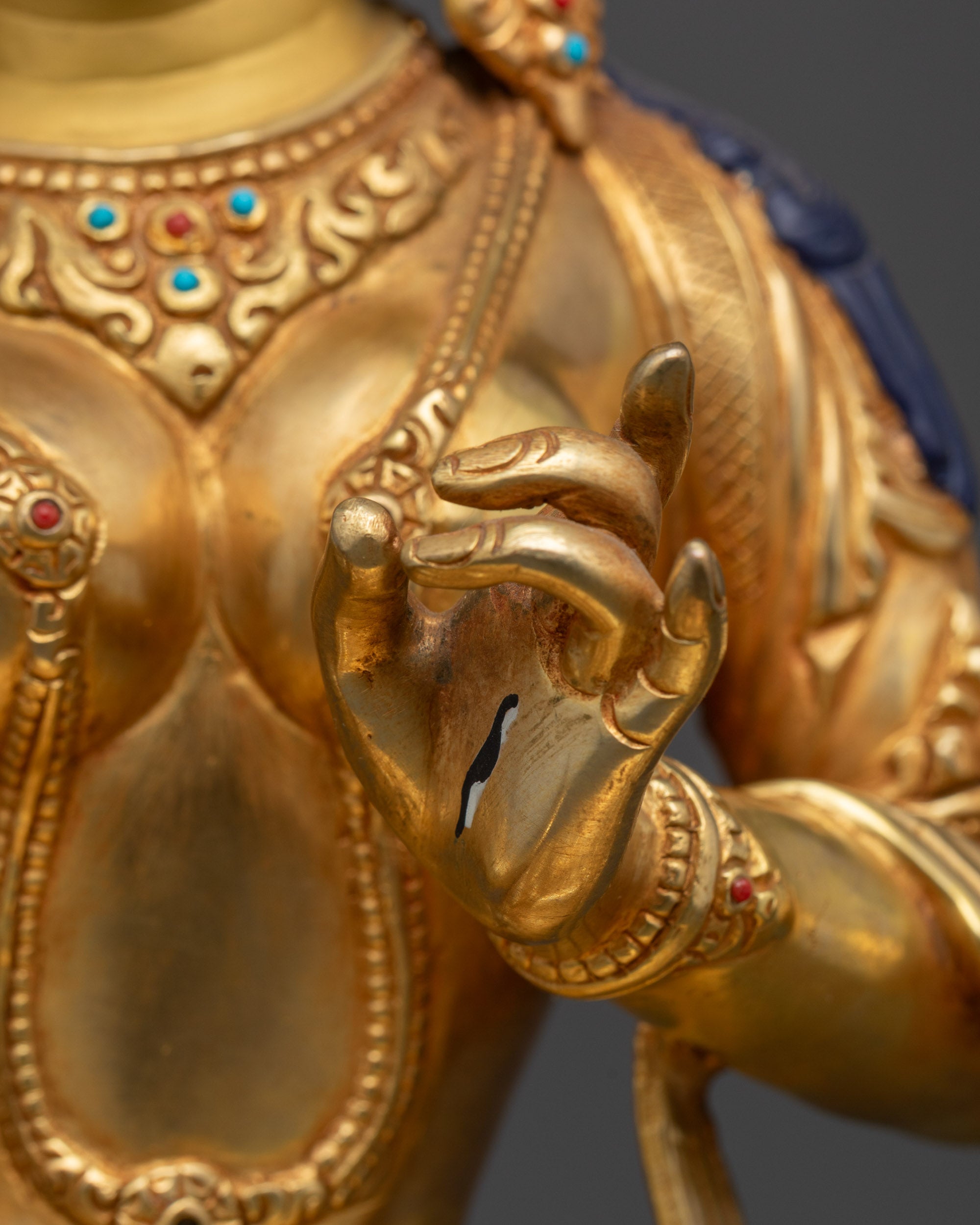 Buddhist Statue of Dukar | The White Parasol Bodhisattva Sculpture