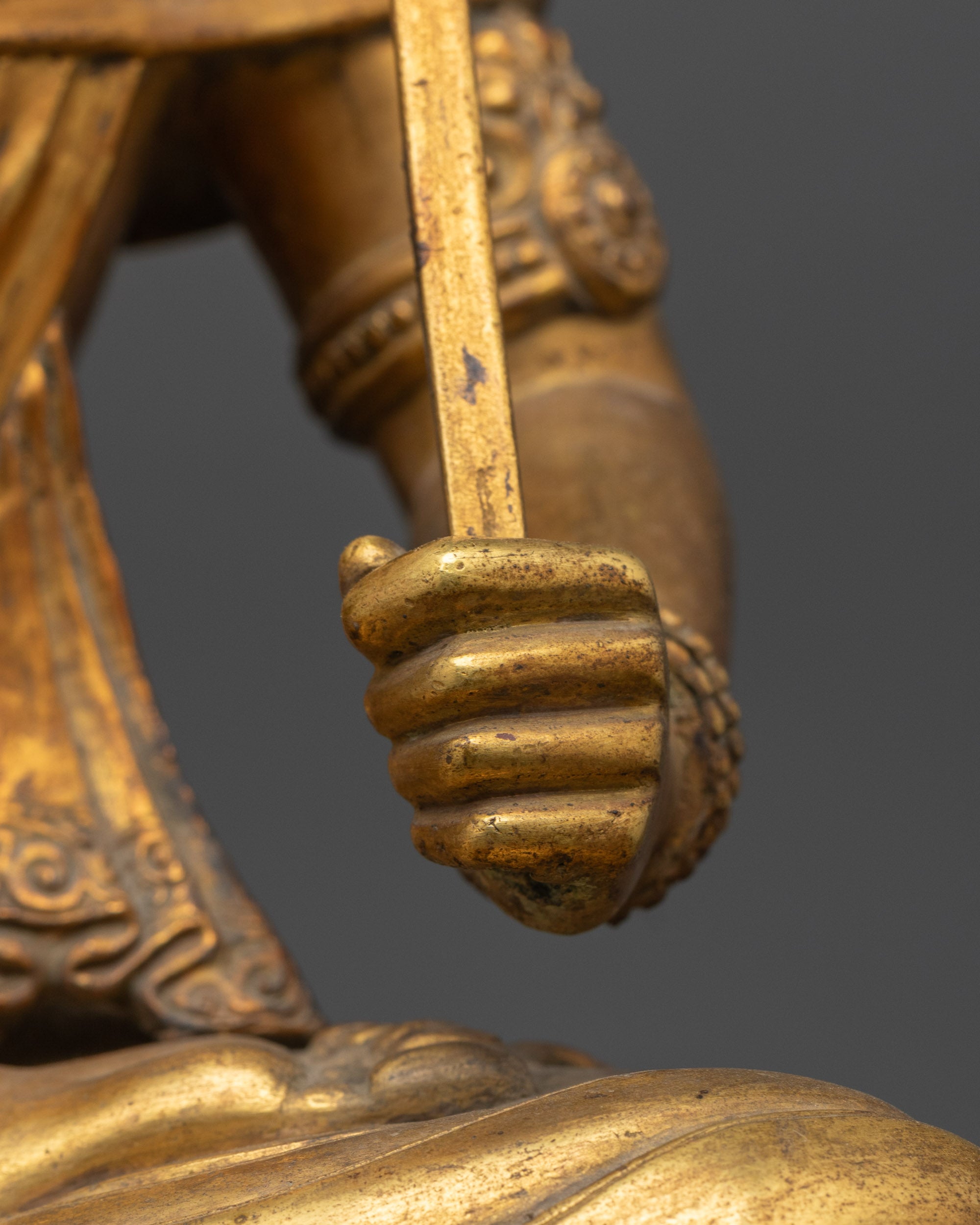 Akash Grabha Statue