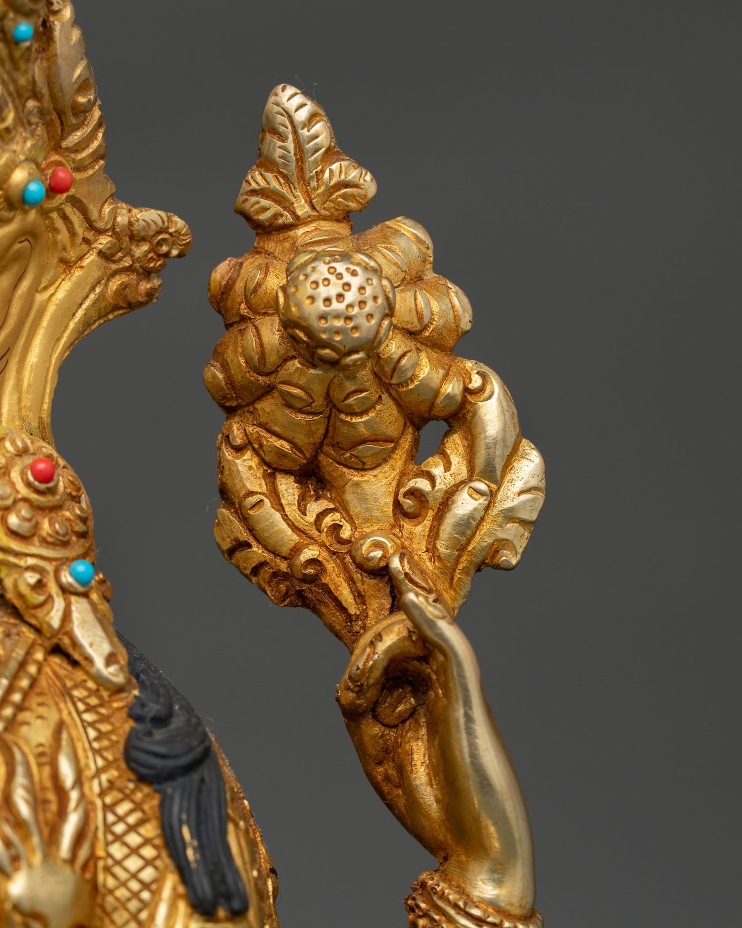 Buddhist Chenrezig Statue for Meditation & Altar Decor