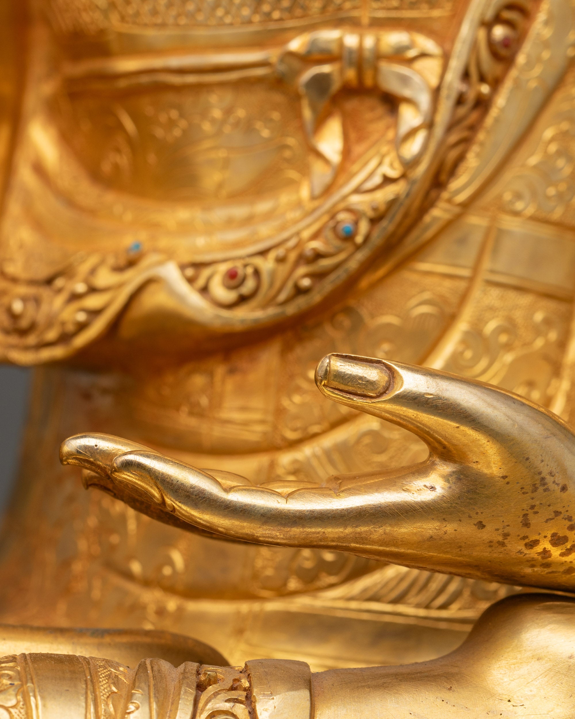 Crowned Shakyamuni Buddha Statue | Enlightened Buddha Figurine