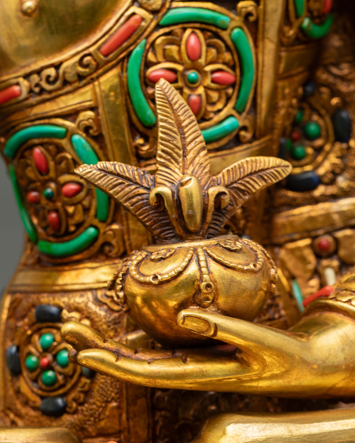 Bhaisajyaguru Statue – Bringing Harmony and Healing Energy