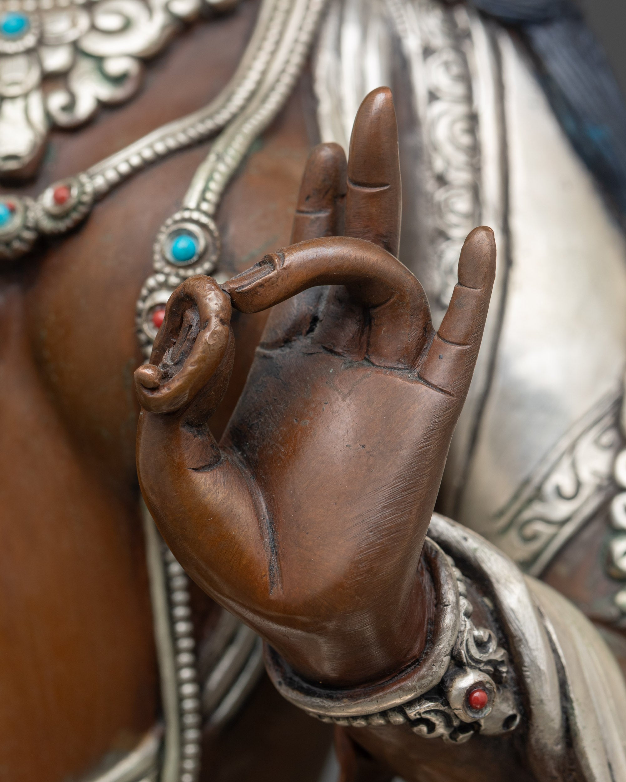 Elegant Green Tara Statue – Nepalese Spiritual Artwork