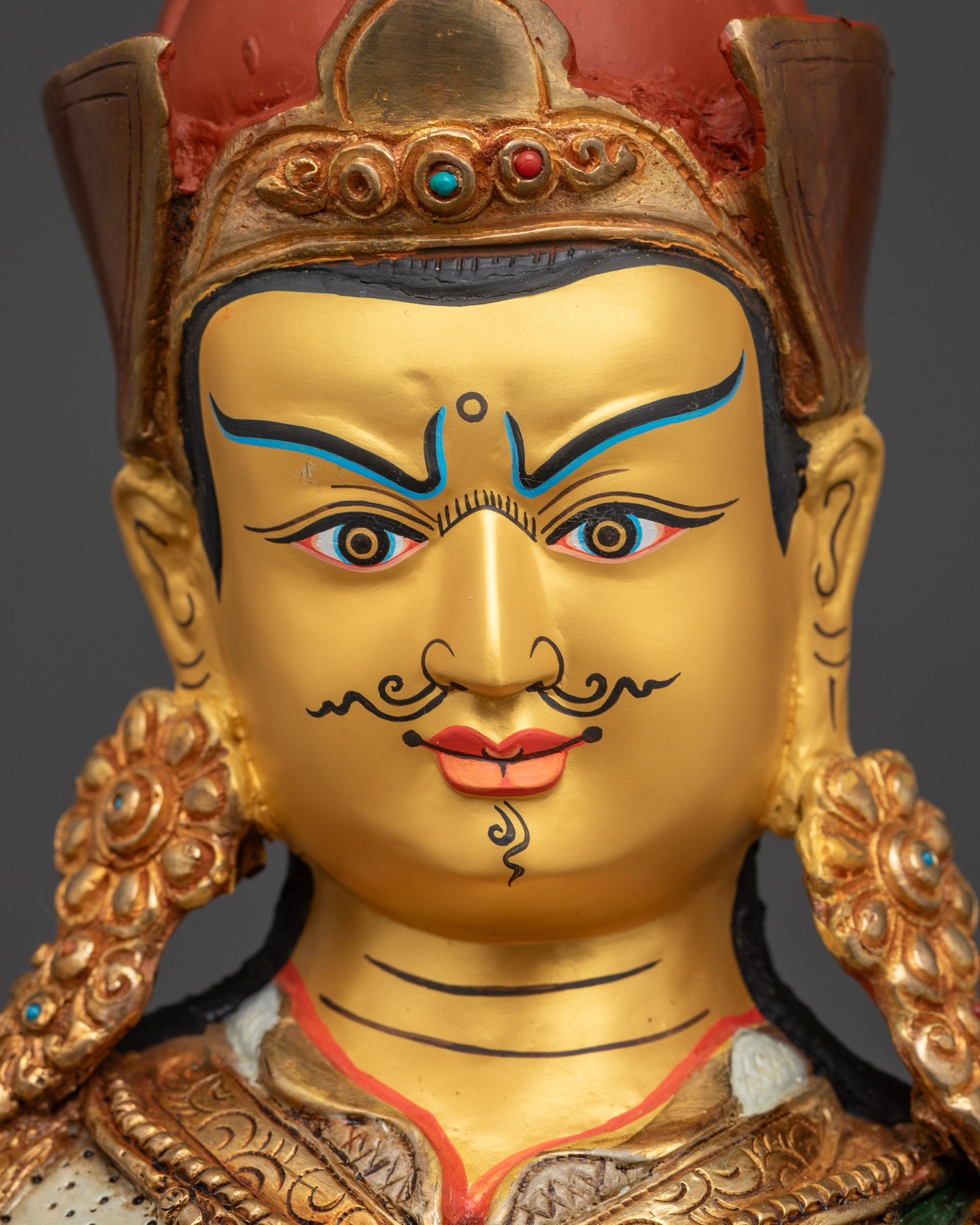 Guru Rinpoche Statue