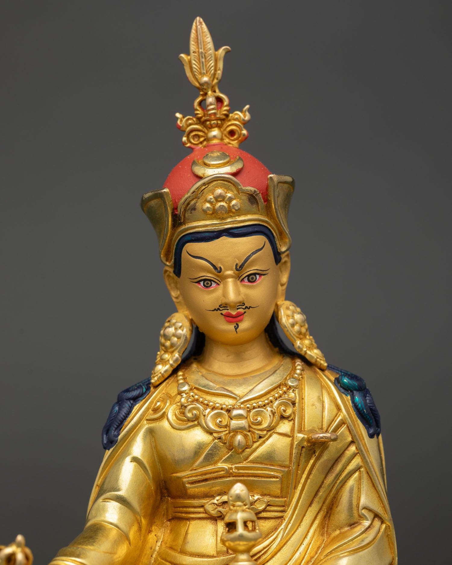 Guru Rinpoche Statue